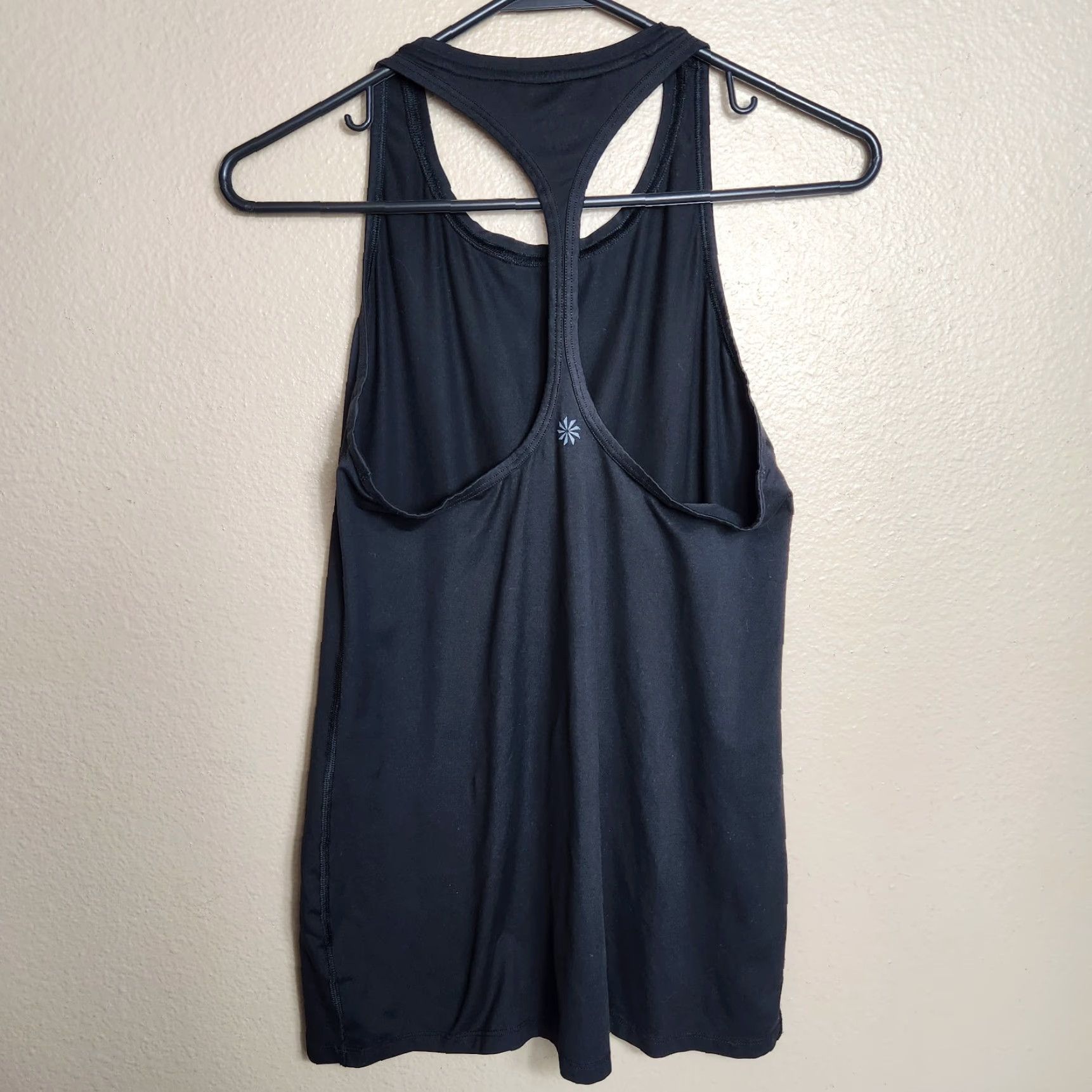 Athleta Athleta Womens Black Narrow Racerback Tank Top XS 631416 Size XS / US 0-2 / IT 36-38 - 3 Thumbnail