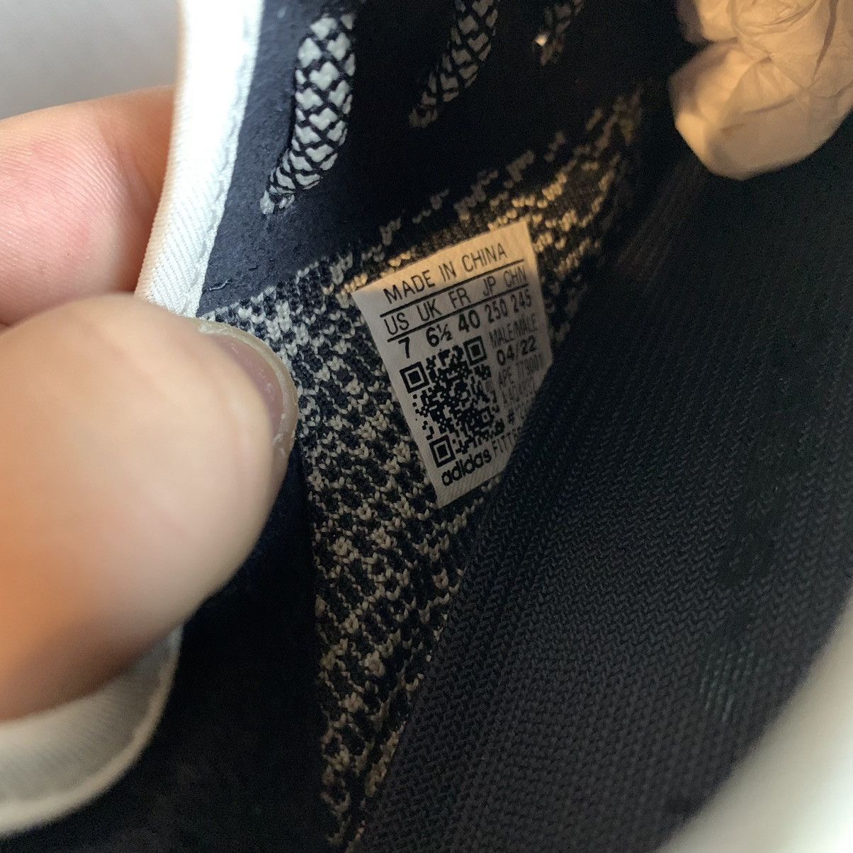 Adidas × Kanye West × Yeezy Yeezy Boost 350 Turtle Dove (2022) Size US 7 / EU 40 - 17 Thumbnail