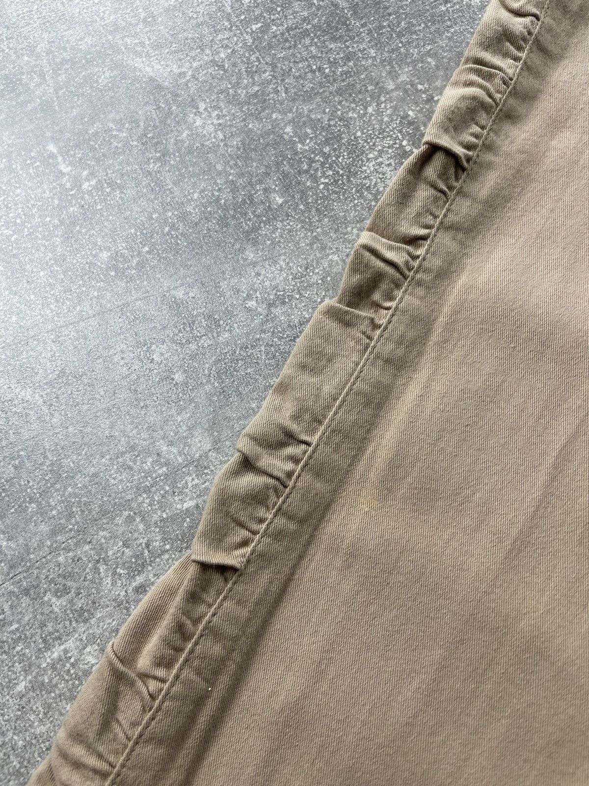 Prada × Vintage Vintage Prada Linea Rossa Y2K Beige Ruffle Slim Pants Size 30" / US 8 / IT 44 - 6 Thumbnail