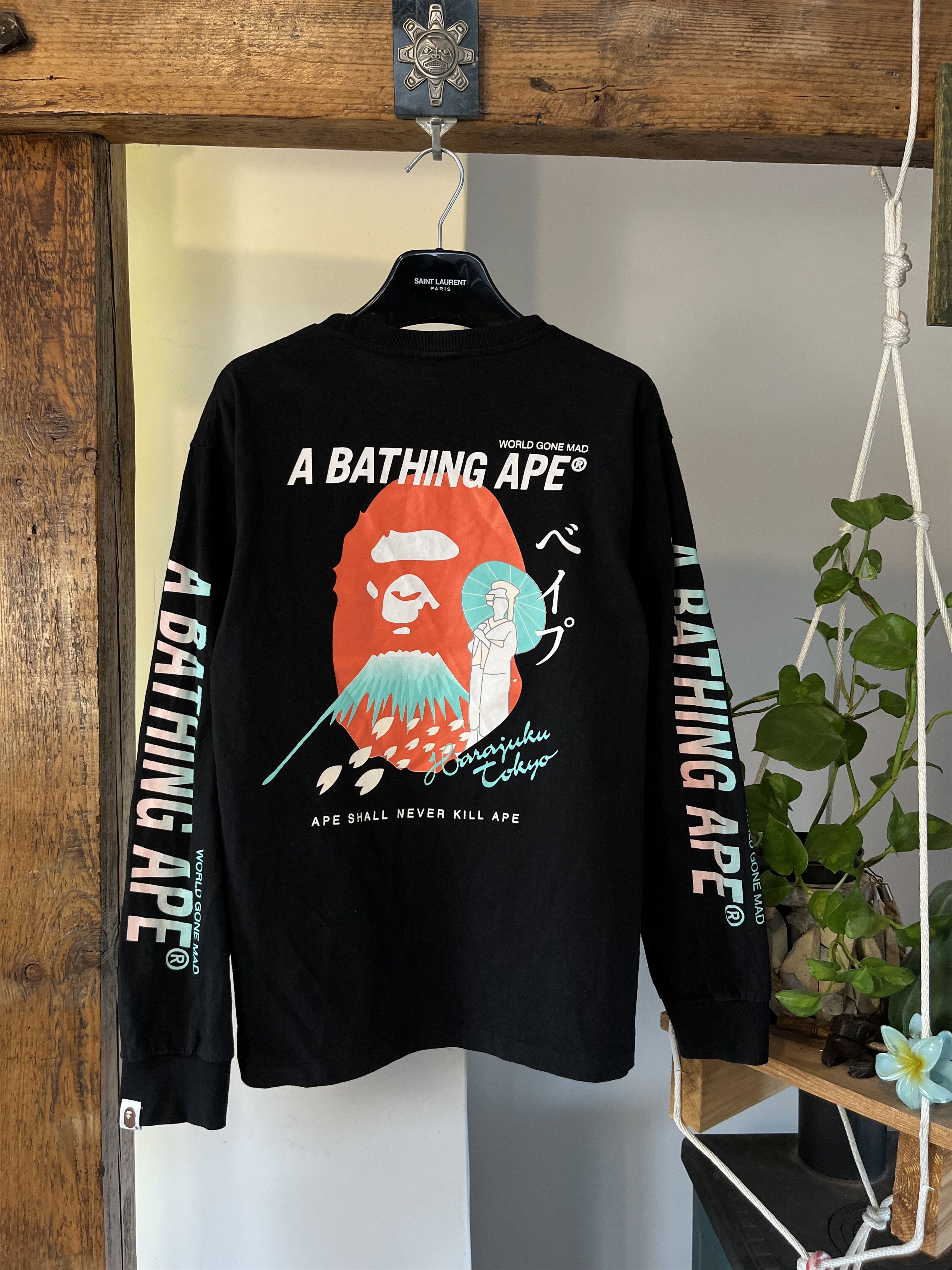 Bape A Bathing Ape (BAPE) Japan Culture Souvenir Relaxed L/S Tee Size US M / EU 48-50 / 2 - 1 Thumbnail