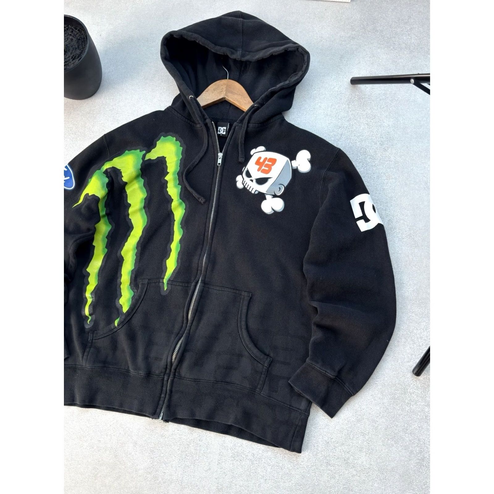 Vintage VINTAGE DC X Monster Energy Racing Y2K Rare Ken Block 43 Zip Hoodie Men M Black Logo 90s Streetwear Sports Mens Size US M / EU 48-50 / 2 - 4 Thumbnail