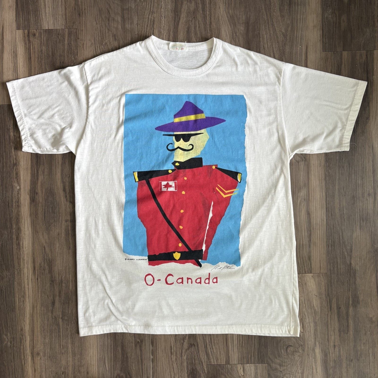 Vintage Canada Art T-Shirt Size L White 1990s Police