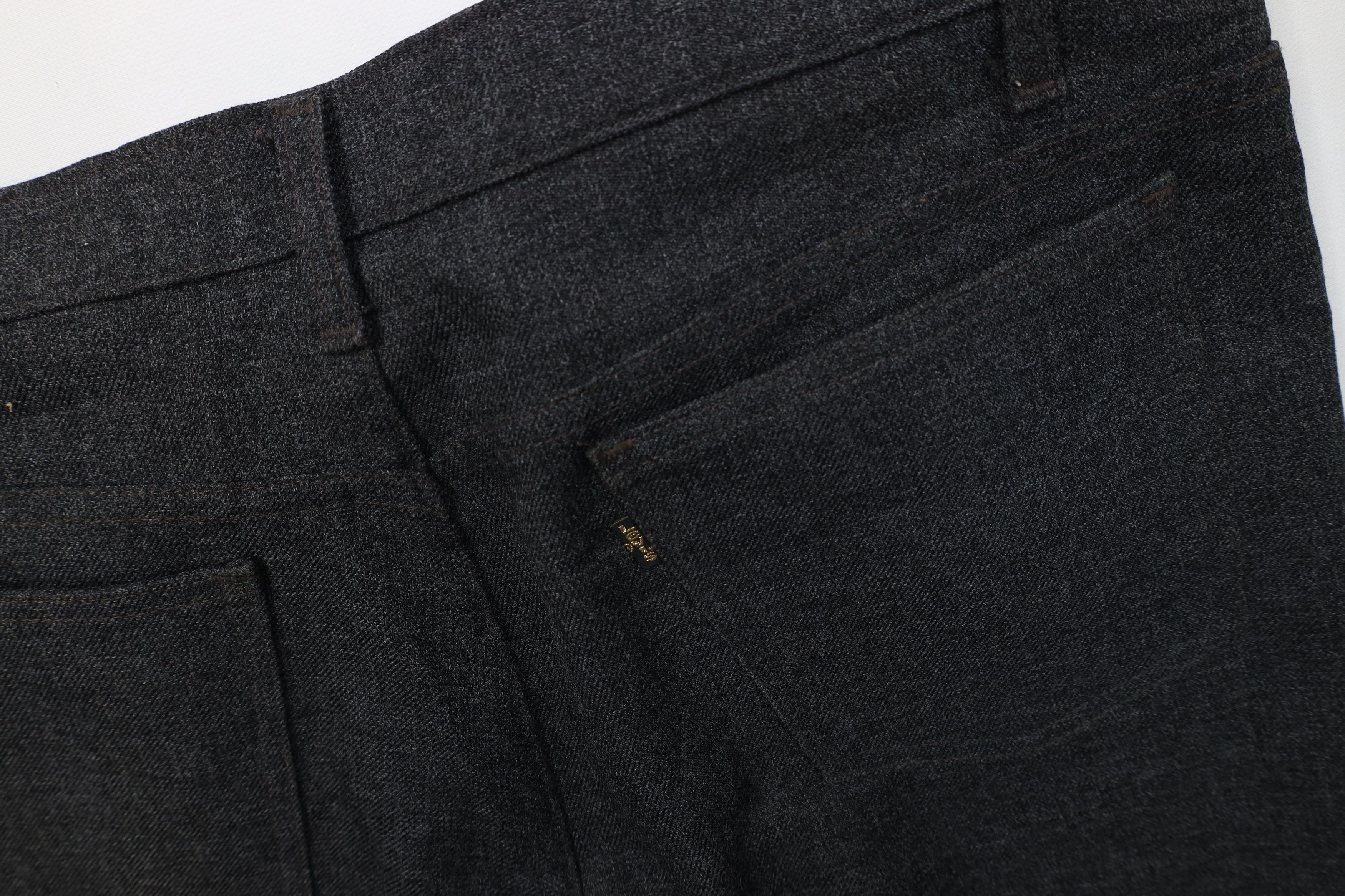 Levi's Vintage 90s Levis Knit Flared Wide Leg Chino Pants Gray USA Size US 38 / EU 54 - 15 Thumbnail