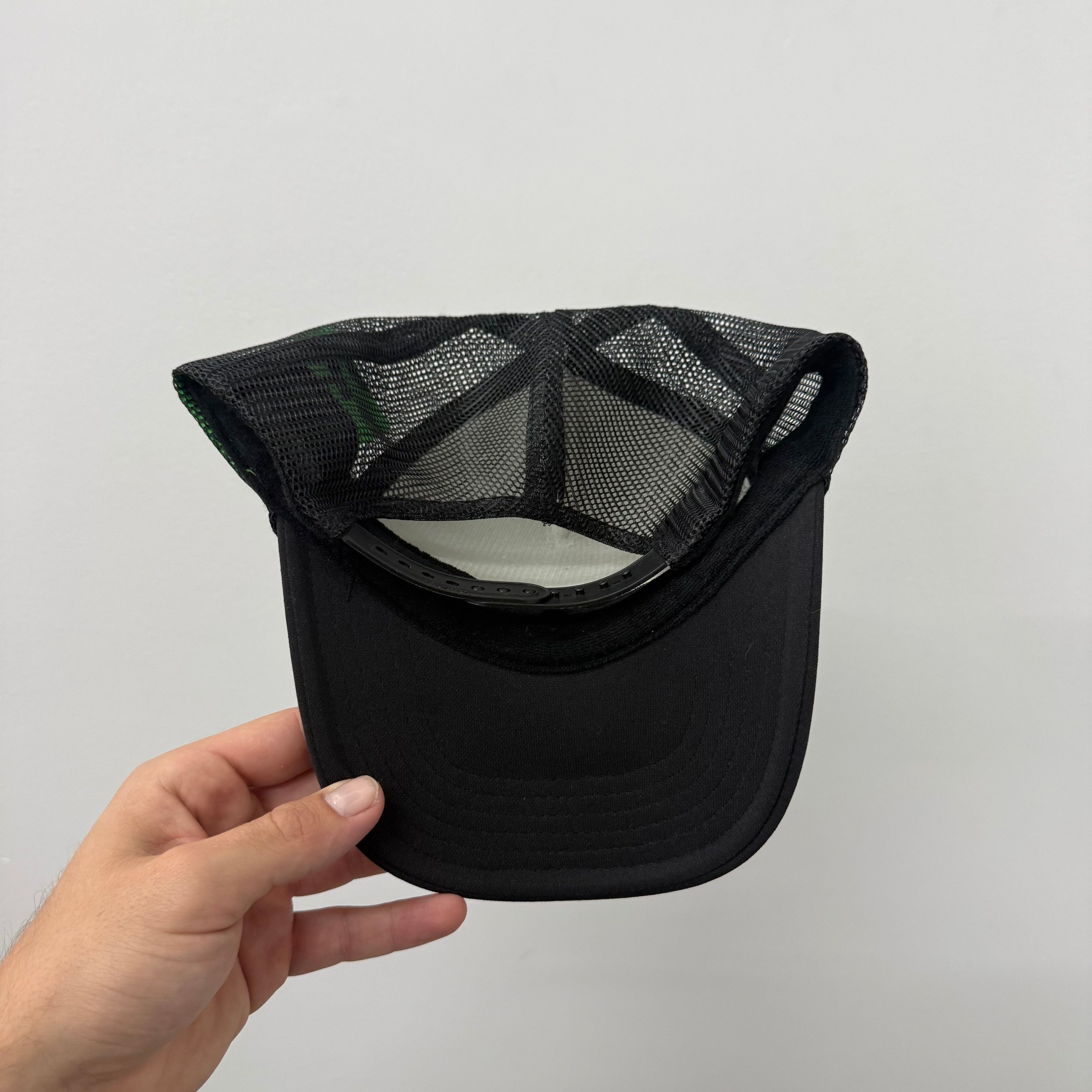 Virgil Abloh Virgil Abloh Brooklyn Museum Trucker Hat Size ONE SIZE - 5 Thumbnail
