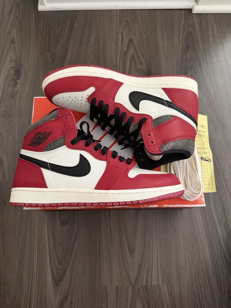 Jordan Brand Jordan 1 Retro High OG Chicago Lost and Found Size US 10 / EU 43 - 3 Thumbnail