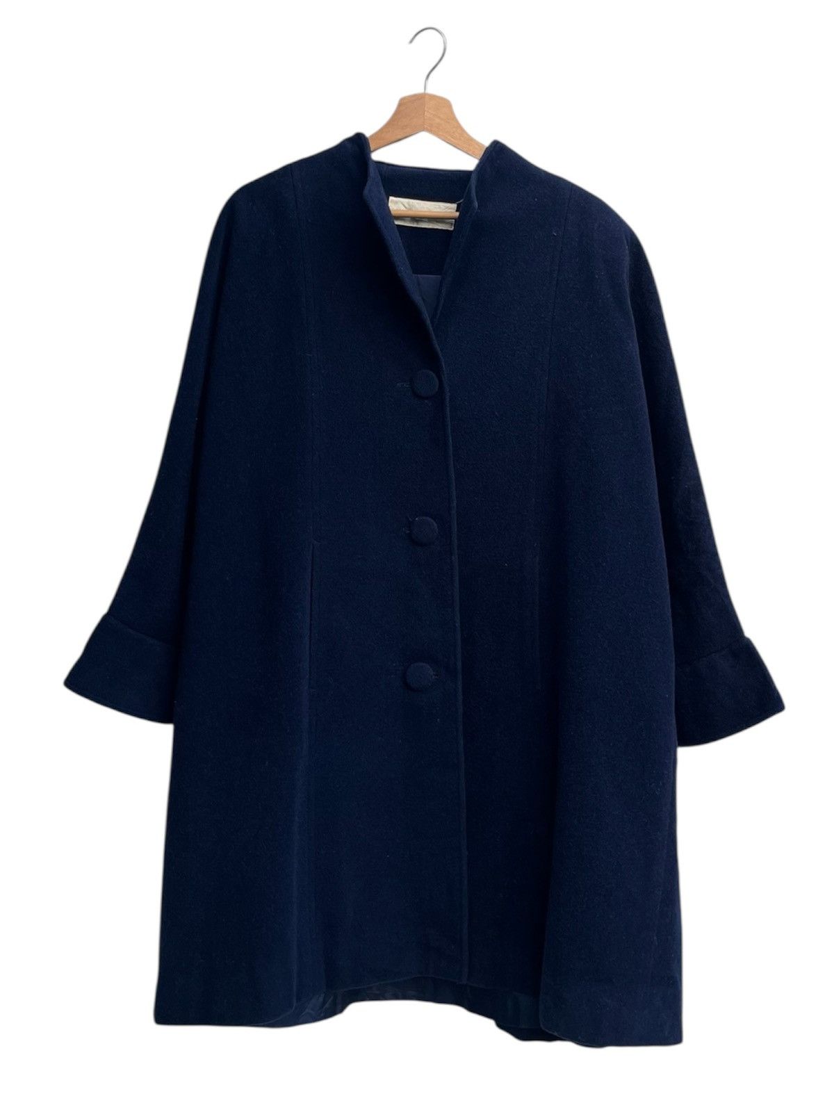 Comme des Garcons 90’s Comme des Garcons Button-Up Oversized Coat Size M / US 6-8 / IT 42-44 - 1 Thumbnail