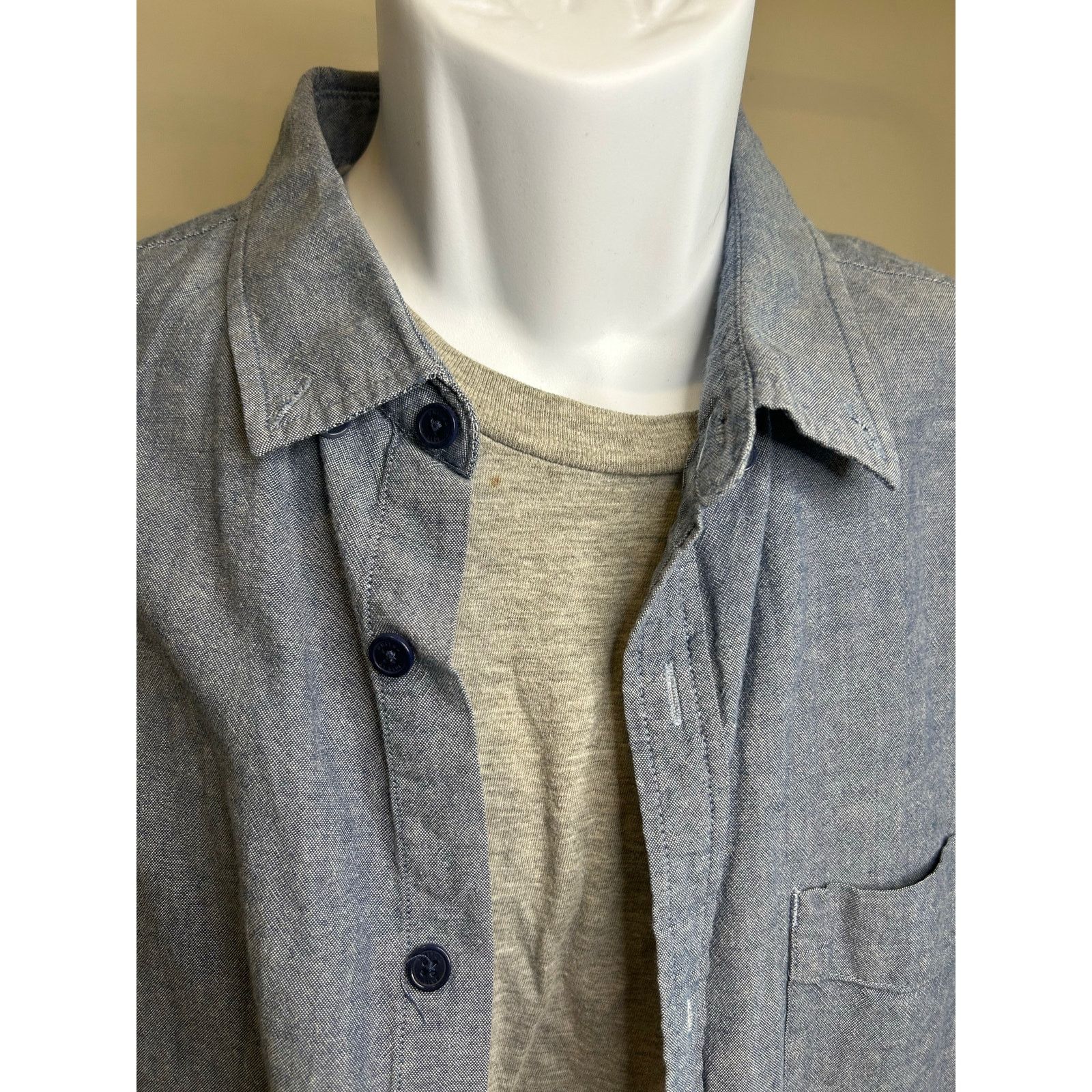 United By Blue United By Blue Chambray Shirt Medium Eco Outdoor Vibe Size US M / EU 48-50 / 2 - 1 Thumbnail