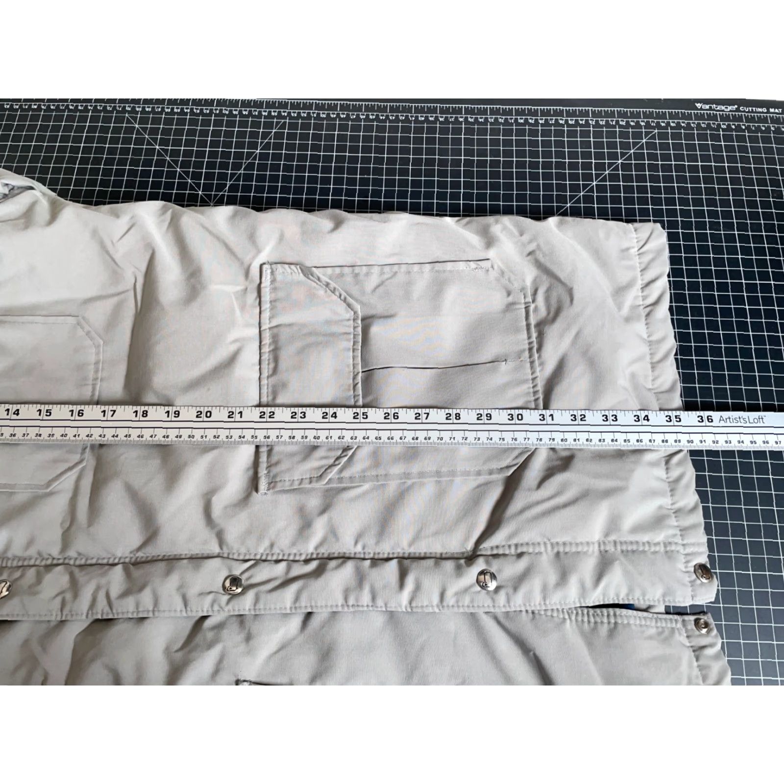 Vintage VINTAGE Woolrich Parka Jacket XL Men Light Gray Full Zip Insulated Lined Pockets USA Made Size US XL / EU 56 / 4 - 6 Thumbnail