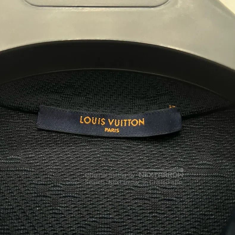 Louis Vuitton Louis Vuitton Dark Blue Embossed Logo Jacket Size US XS / EU 42 / 0 - 5 Thumbnail