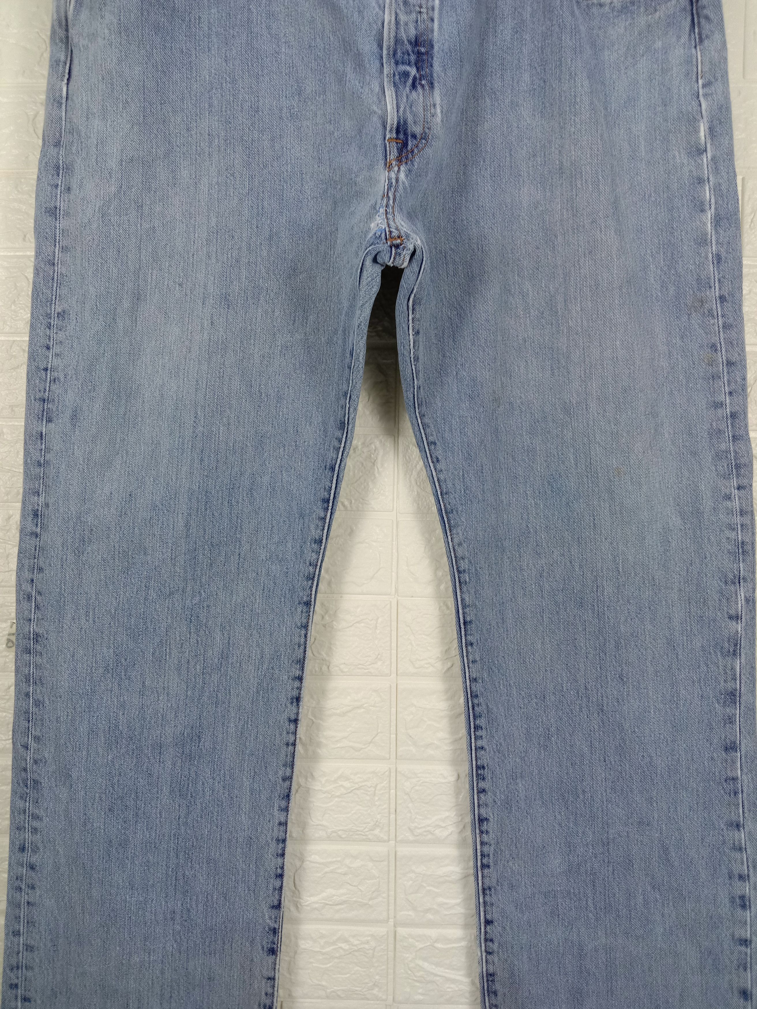 Levi's Vintage Levi's 501 Light Wash Jeans Button Fly Denim Size US 42 / EU 58 - 3 Thumbnail