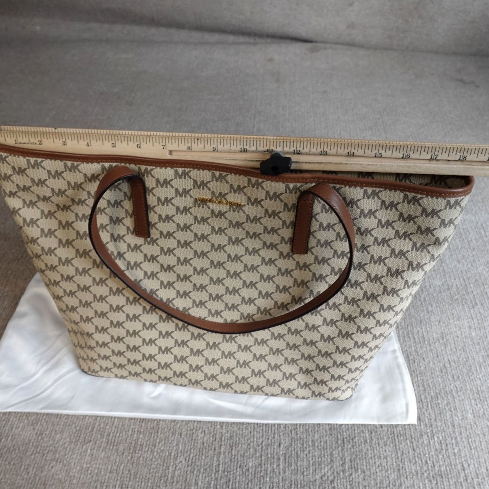 Michael Kors Michael Kors Womens Bag Beige Tote Lined Logo All Over Emry Tote Beige Womens Bag Large Size ONE SIZE - 6 Thumbnail