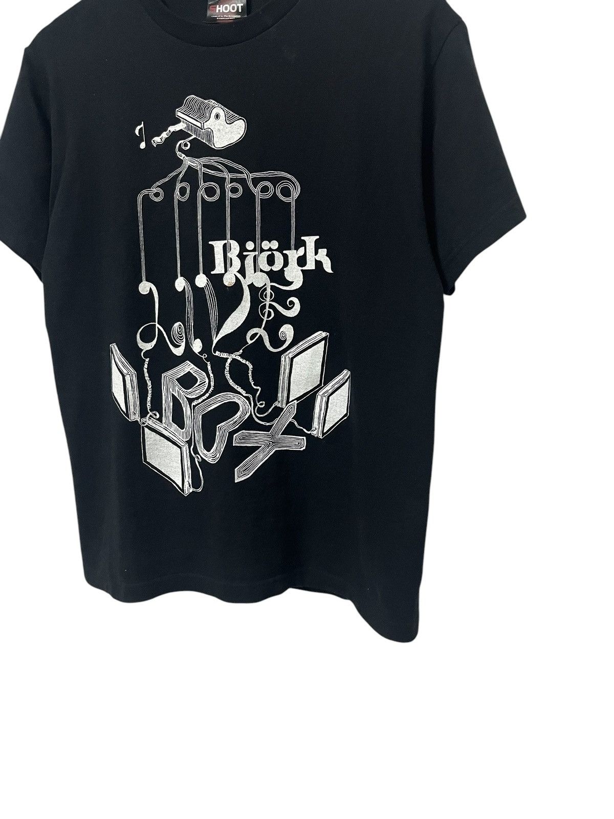 Band Tees × Vintage 🔥Vtg 00s Bjork Rubber Duck’ Tour Promo Tshirt Size US M / EU 48-50 / 2 - 3 Thumbnail