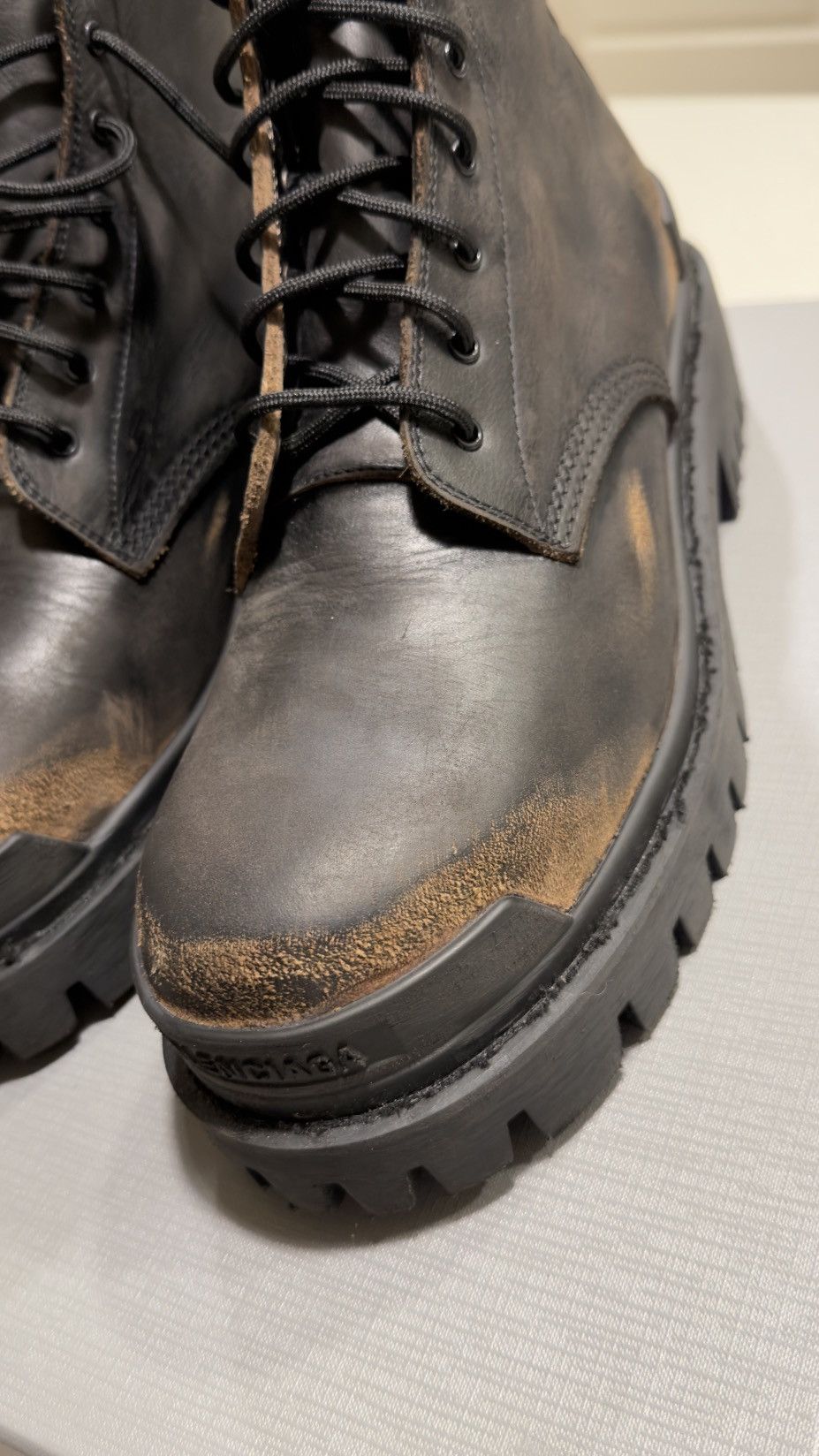 Balenciaga Balenciaga Strike Distress Leather Boots Size US 7 / EU 40 - 3 Thumbnail
