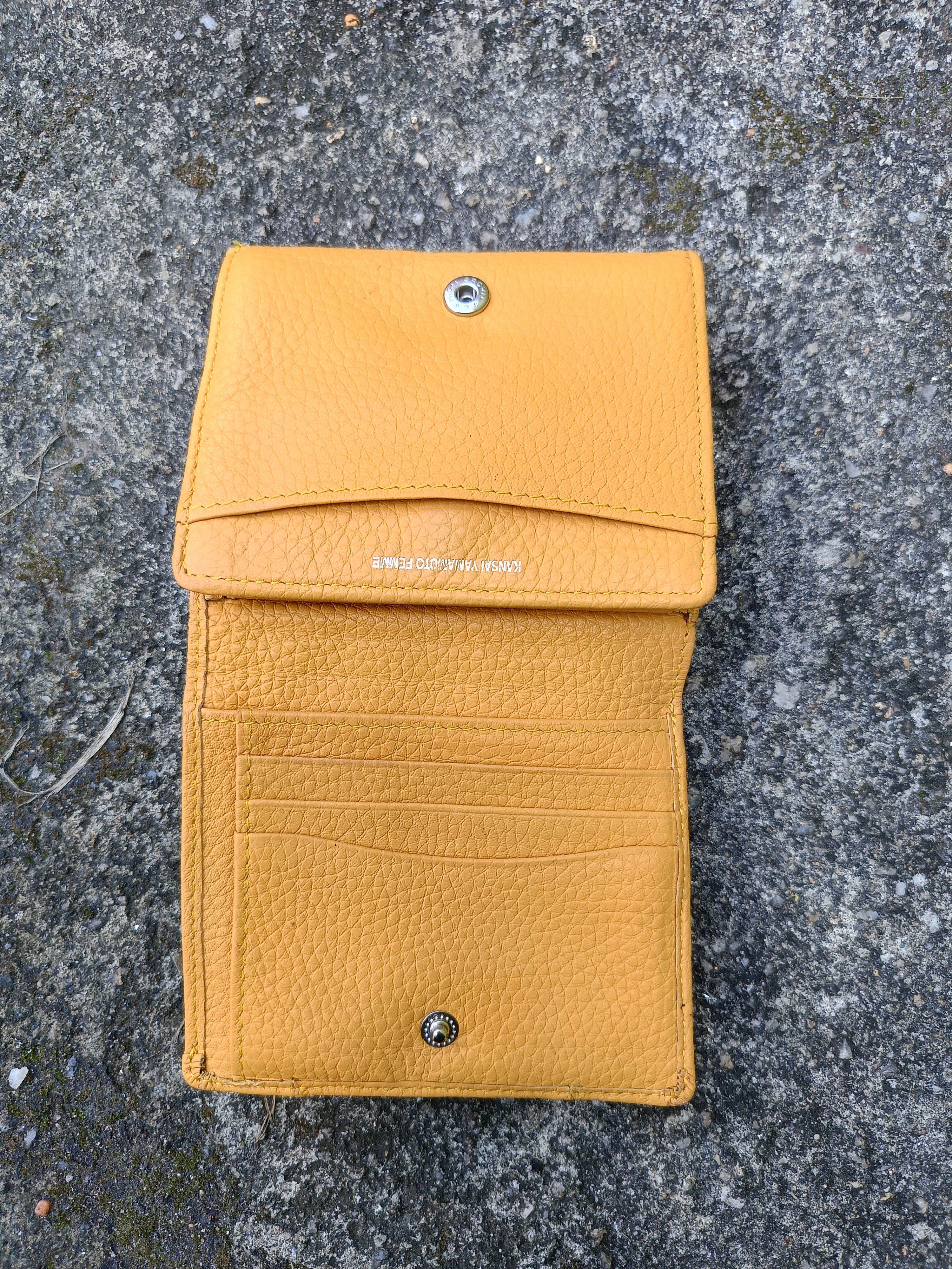 Kansai Yamamoto KANSAI YAMAMOTO COWHIDE BIFOLD WALLET YELLOW Size ONE SIZE - 12 Thumbnail