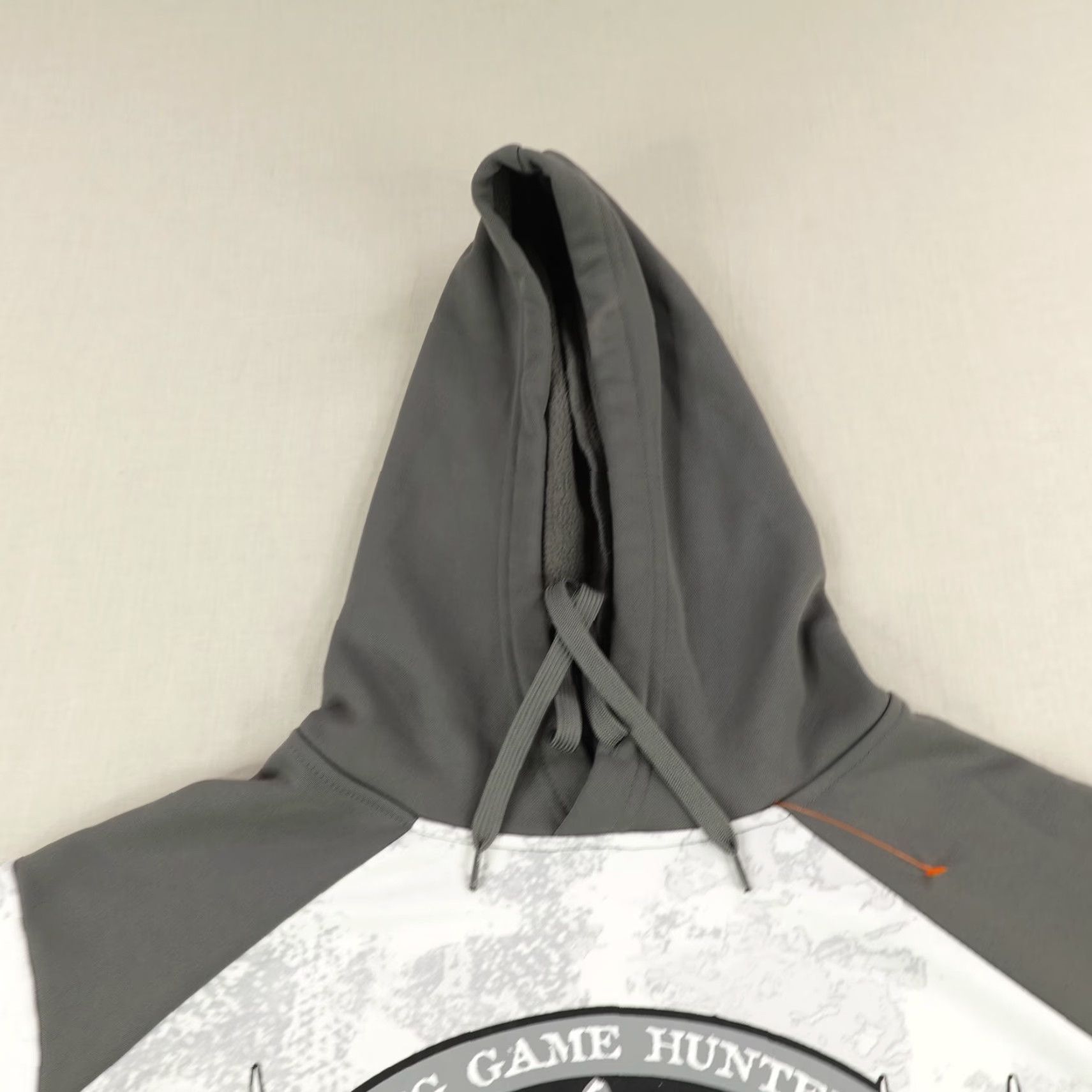 Vintage Cabela's Hoodie Mens Small White Gray Snow Camouflage O2 Octane Hunting Sweatshirt Size US S / EU 44-46 / 1 - 3 Thumbnail