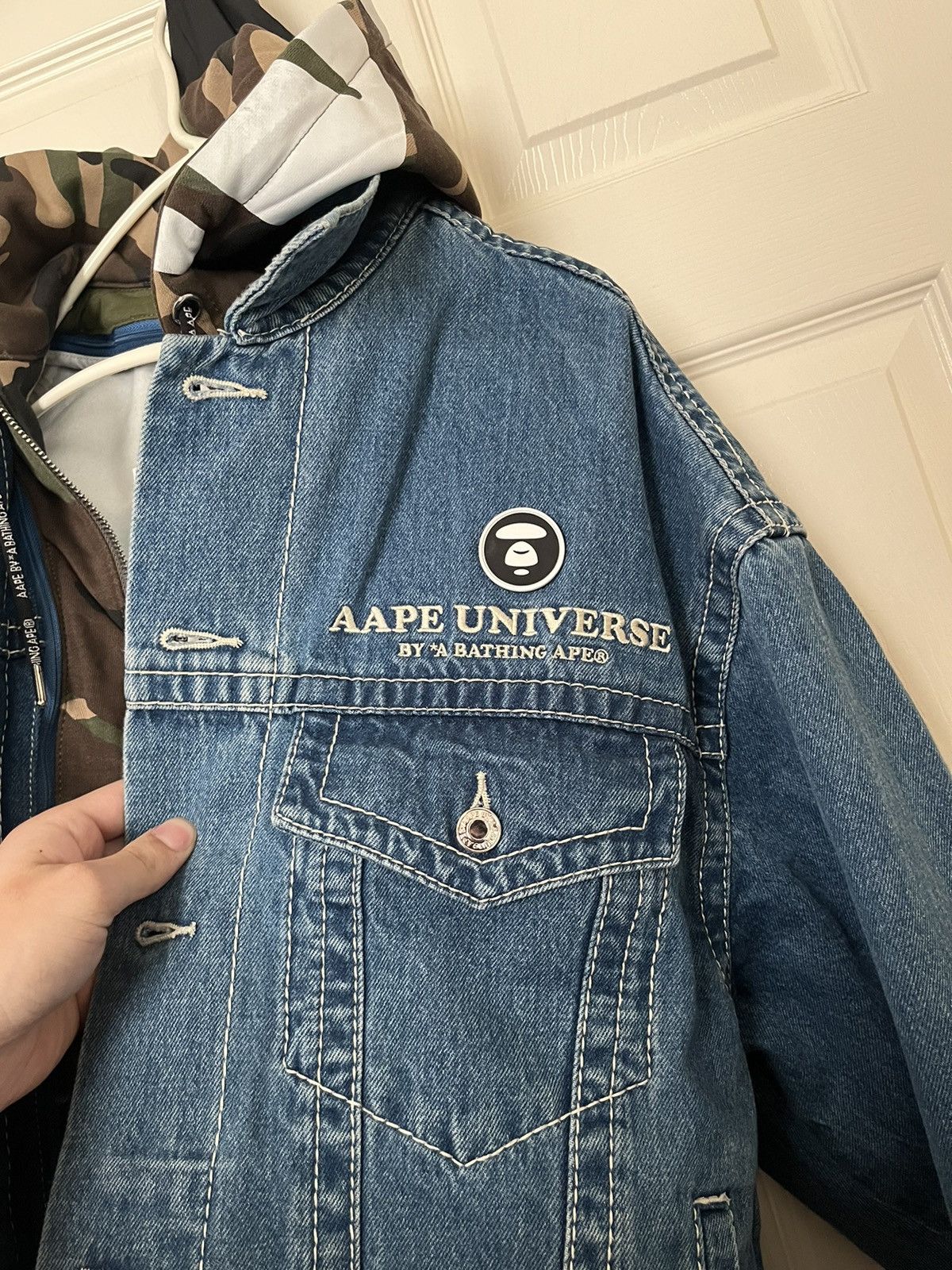 Aape Bape Patches Denim Jacket (removable hoodie) Size US M / EU 48-50 / 2 - 6 Thumbnail