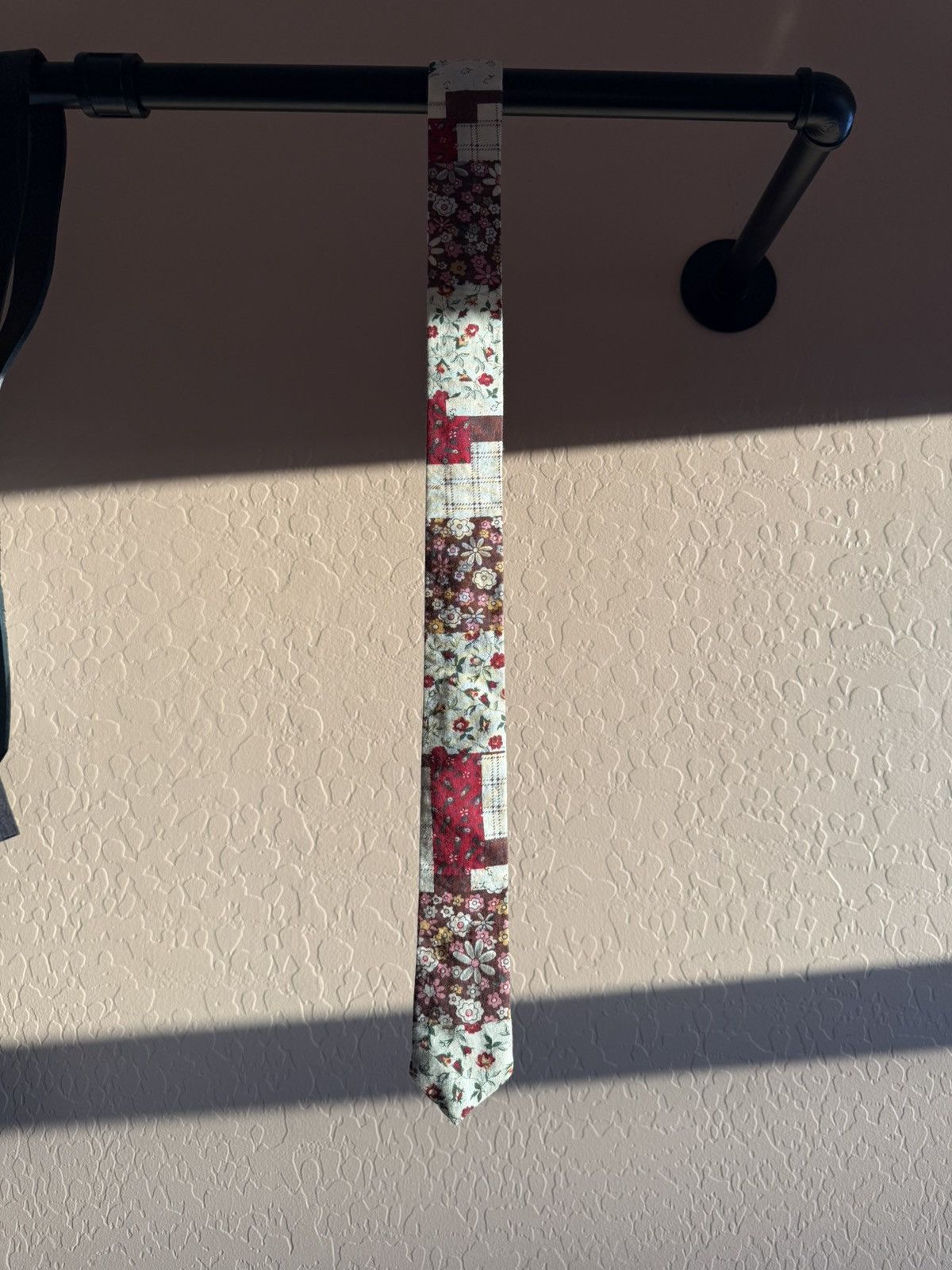 Vintage Vintage-Inspired Floral Patchwork Tie Size ONE SIZE - 1 Thumbnail