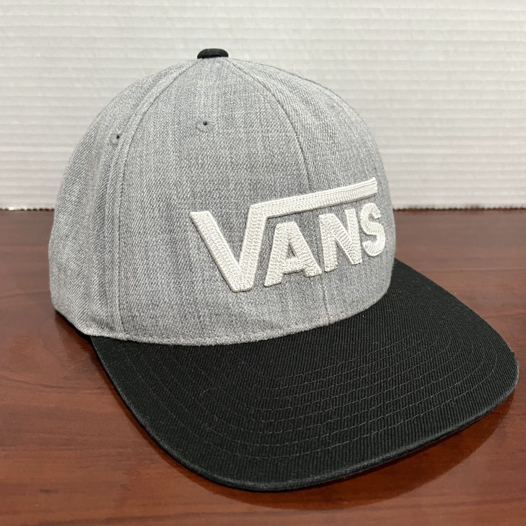 Vans VANS Hat Cap Snap Back Gray Black Adjustable Skater Size ONE SIZE - 4 Thumbnail