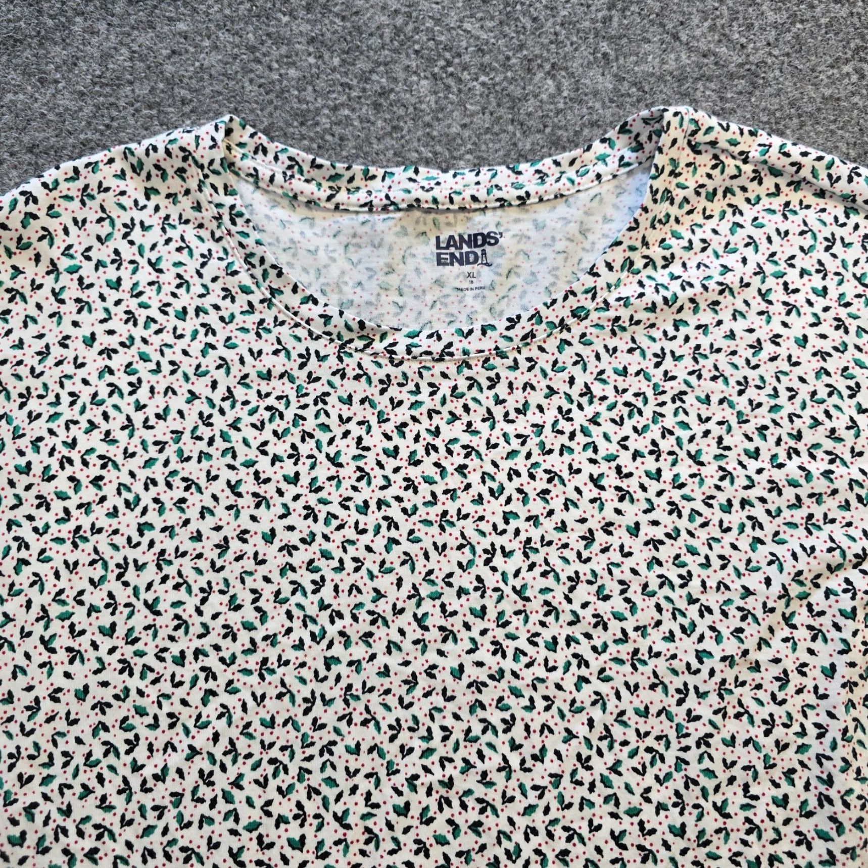 Lands' End Lands' End Top Women XL White Green Holly Mistletoe Christmas Holiday Long Sleeve Blouse Shirt Womens Regular Knit Cotton 100% Vintage: No Size XL / US 12-14 / IT 48-50 - 2 Thumbnail