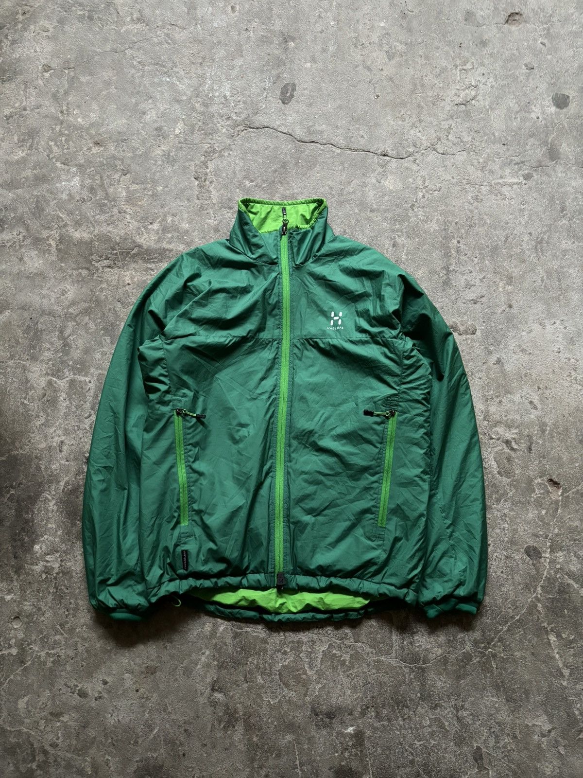 Haglofs Crazy !!! green haglofs light puffer jacket Size US S / EU 44-46 / 1 - 1 Thumbnail