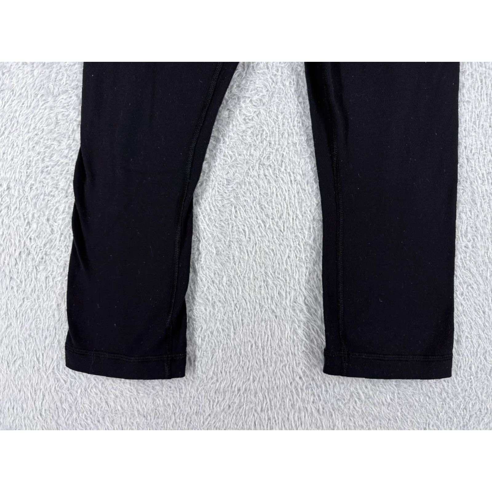 Lululemon Lululemon Wunder Under Pants Womens 6 Black Crop 21" Inseam 21 Yoga Athleisure Casual Stretch Size 28" / US 6 / IT 42 - 2 Thumbnail