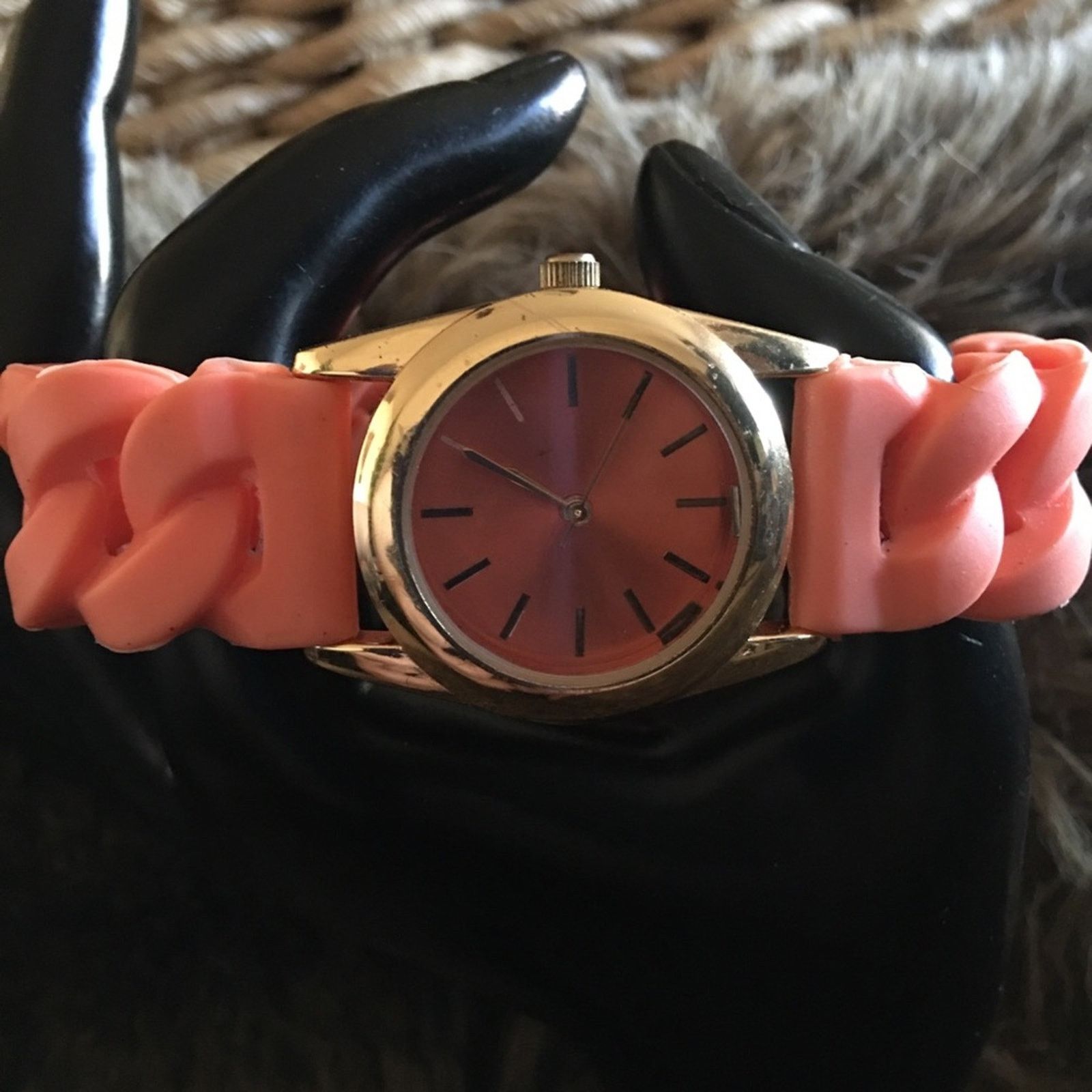 Jewelry Ladies peach soft flexible silicone link watch Size ONE SIZE - 2 Thumbnail