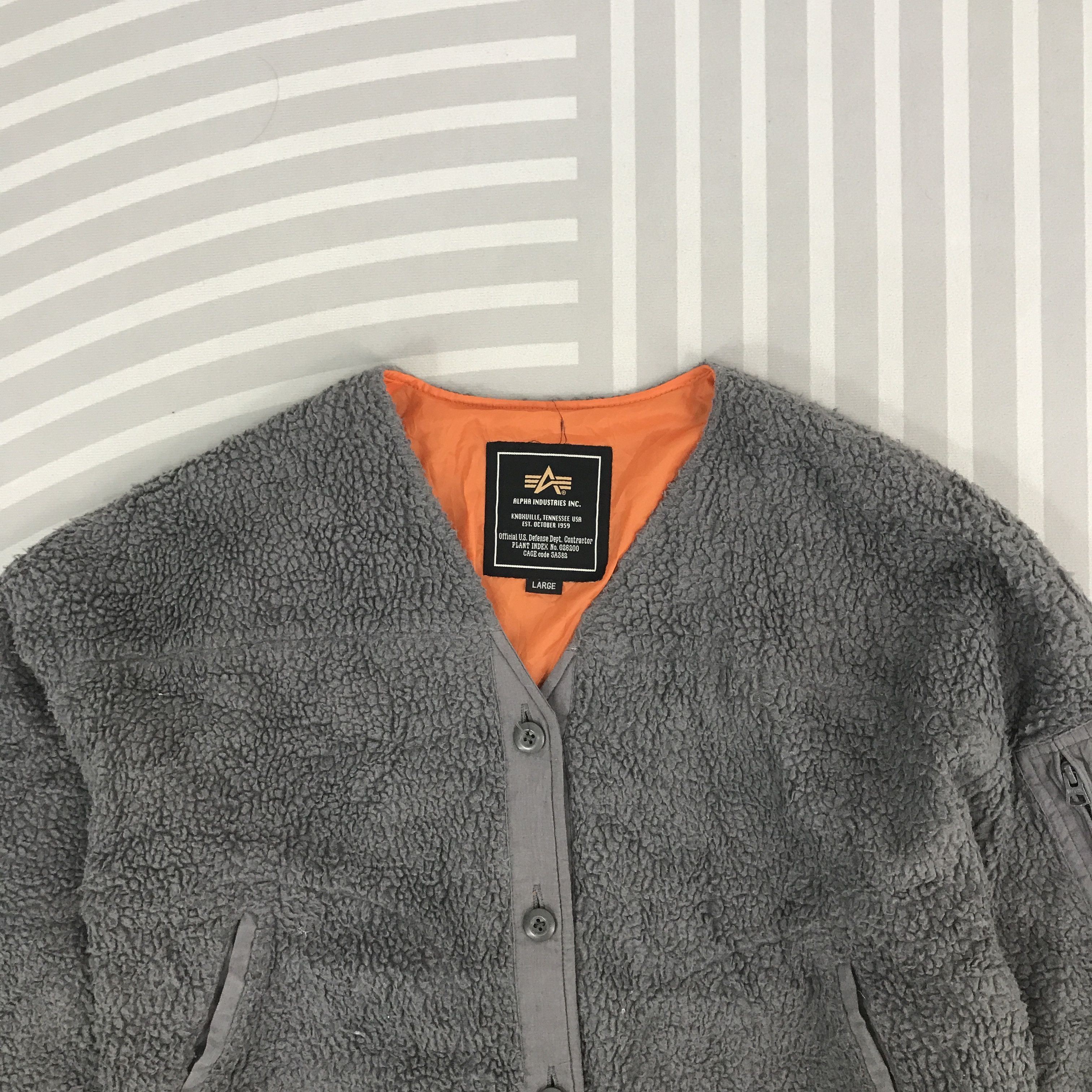 Alpha Industries × Vintage Vintage Alpha Industries sherpa fleece button Jacket Size US L / EU 52-54 / 3 - 2 Thumbnail
