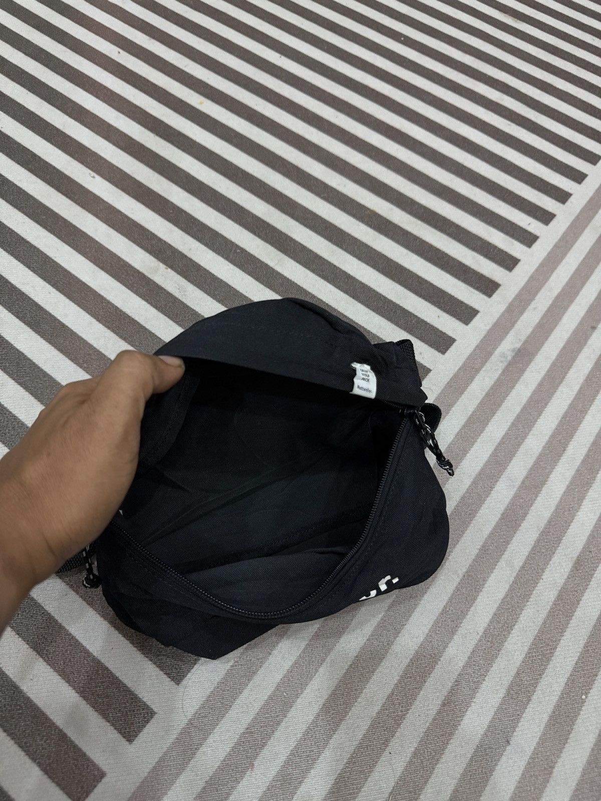 Hypebeast 🔥🔥🔥ARCHIVE ROTTWEILER WAISTBAG Size ONE SIZE - 14 Thumbnail