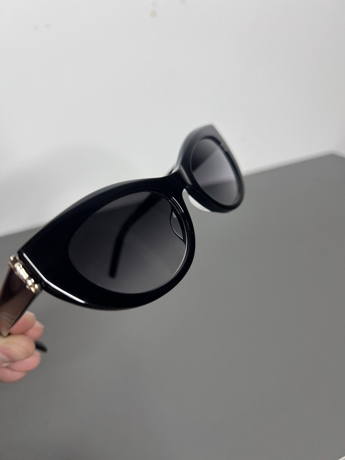 Saint Laurent Paris Saint Laurent Sunglasses Size ONE SIZE - 8 Thumbnail