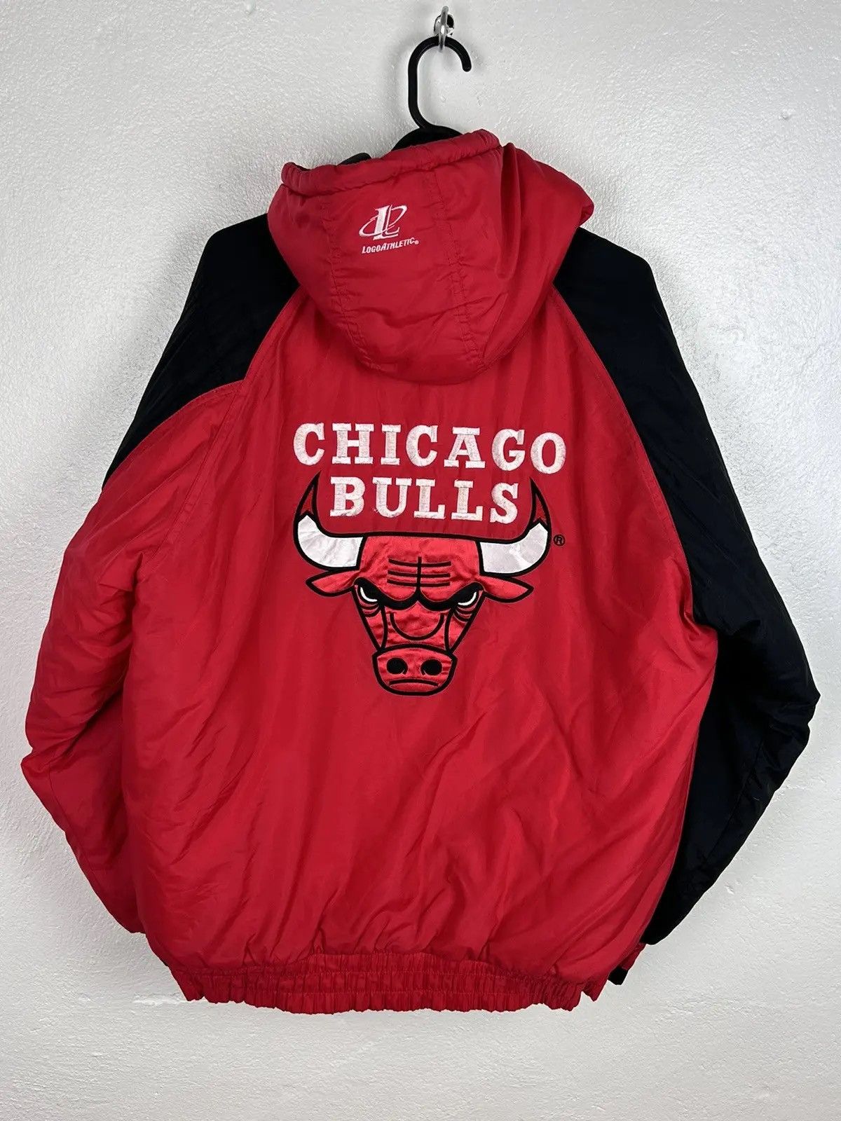 Logo Athletic 90s Vintage Logo Athletic Chicago Bulls Rare Zippered Jacket Size US L / EU 52-54 / 3 - 8 Thumbnail