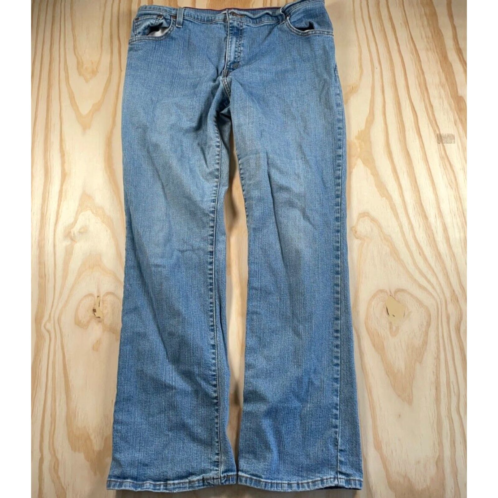 Levi's VINTAGE Levi's 550 Jeans Bootcut Women 16L (35 x 31.5) Blue Denim Regular Rise Mid Relaxed 5-Pocket Size 38" / US 16 / IT 52 - 2 Thumbnail