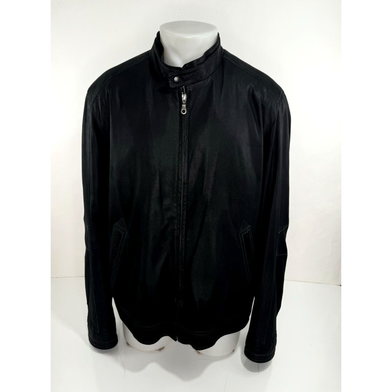 Vintage REMY Leather Moto Jacket Bomber Sz. 44 Shoulder Pads Full Zip Men Black 90s Motorcycle Style Shirt/Jacket Size US S / EU 44-46 / 1 - 2 Thumbnail