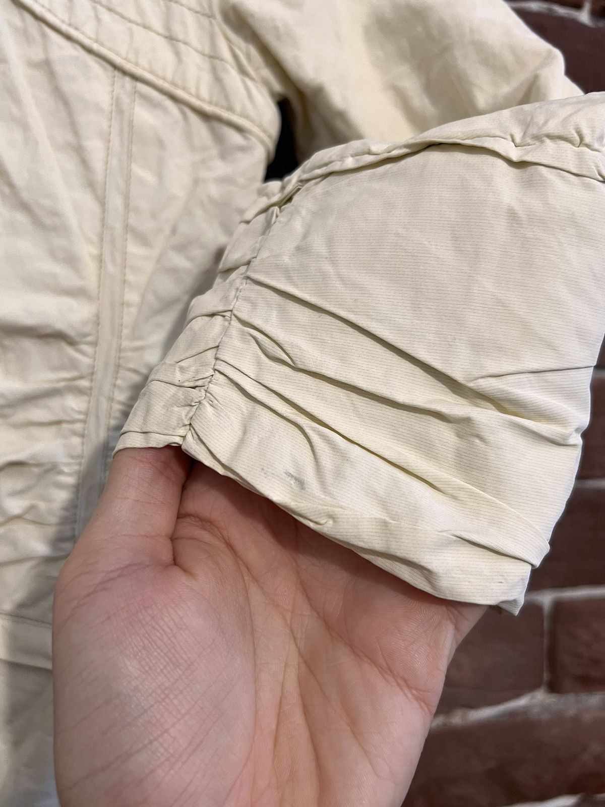 Moncler Moncler Designer Light Jacket Casual Rare Luxury 1 Cream Size XS / US 0-2 / IT 36-38 - 6 Thumbnail