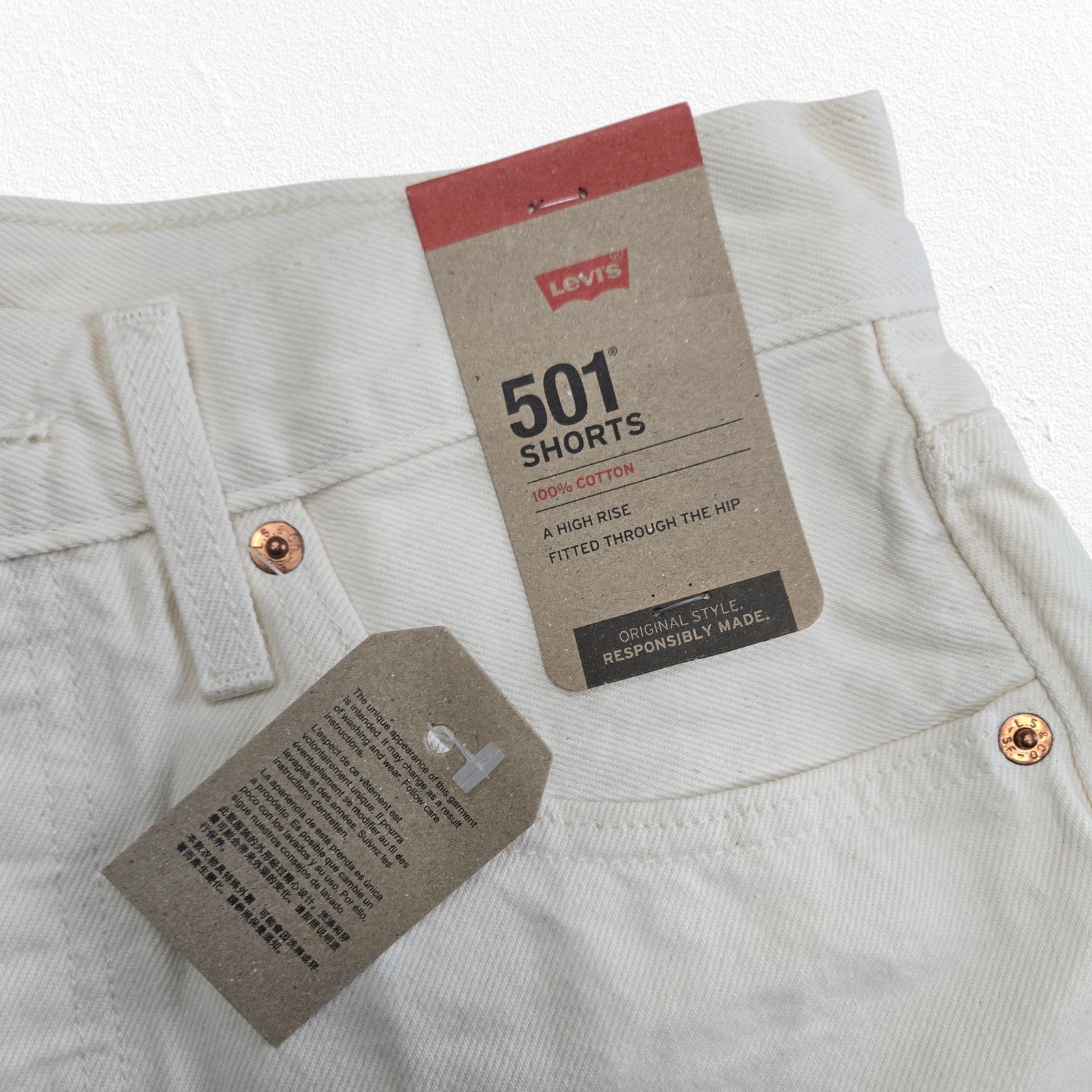 Levi's Levi’s 501 White Butterfly Cutoff Shorts Size 27 Size 27" / US 4 / IT 40 - 5 Thumbnail
