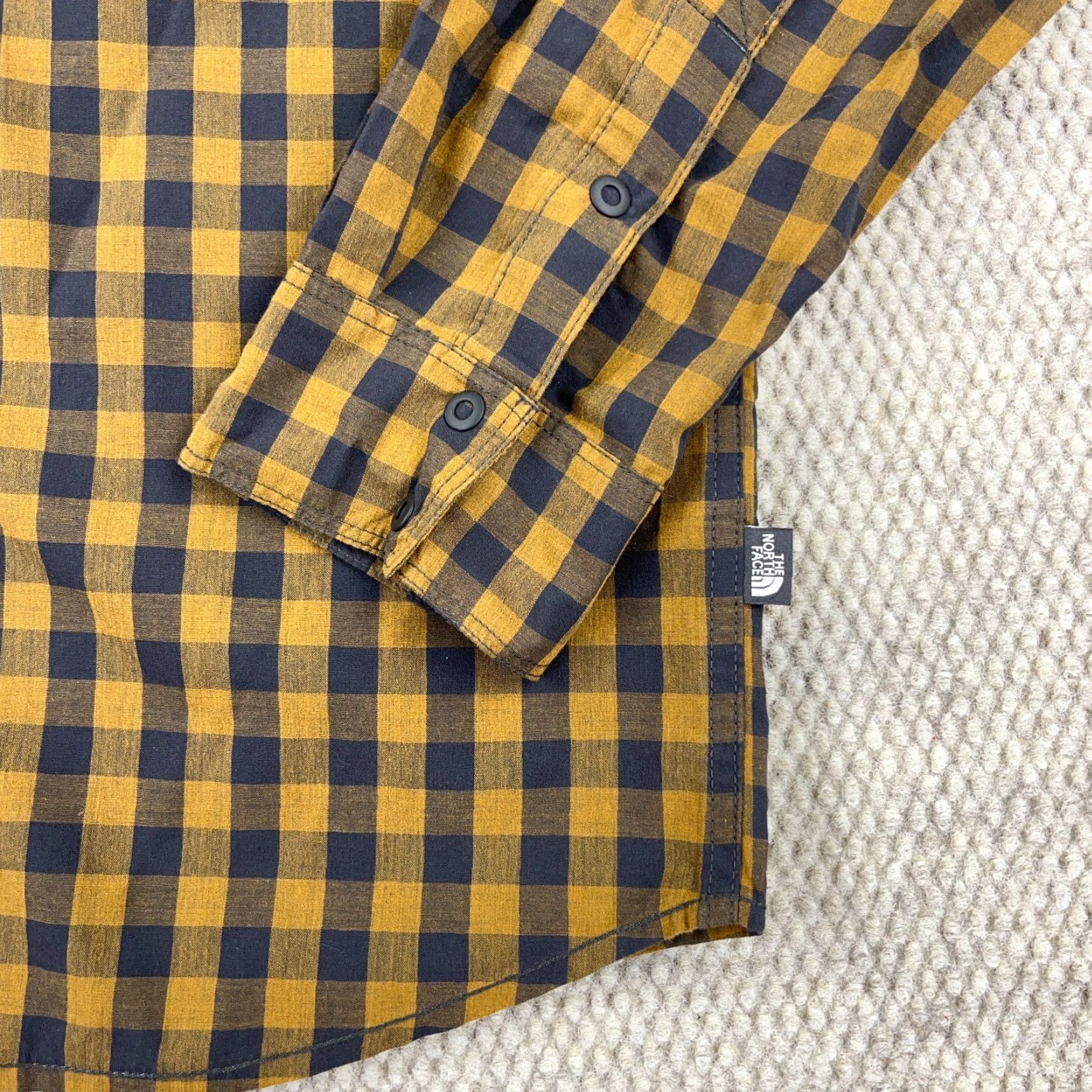 The North Face The North Face Shirt Men Medium Orange Gray Plaid Snap Button Up Hiking Camp Size US M / EU 48-50 / 2 - 5 Thumbnail