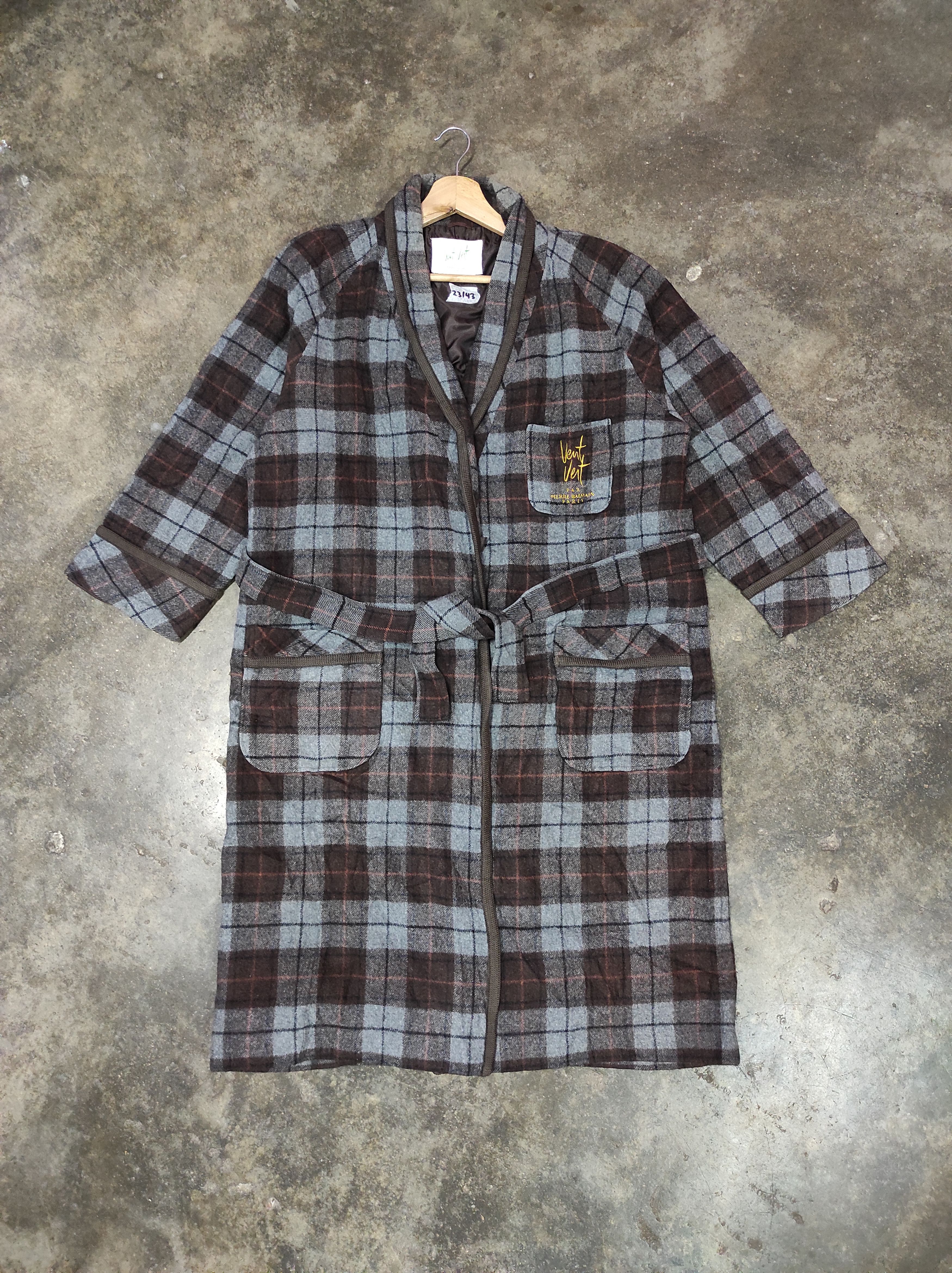Pierre Balmain VENT VENT PAR PIERRE BALMAIN PARIS PLAID ROBE JACKET Size US M / EU 48-50 / 2 - 1 Thumbnail