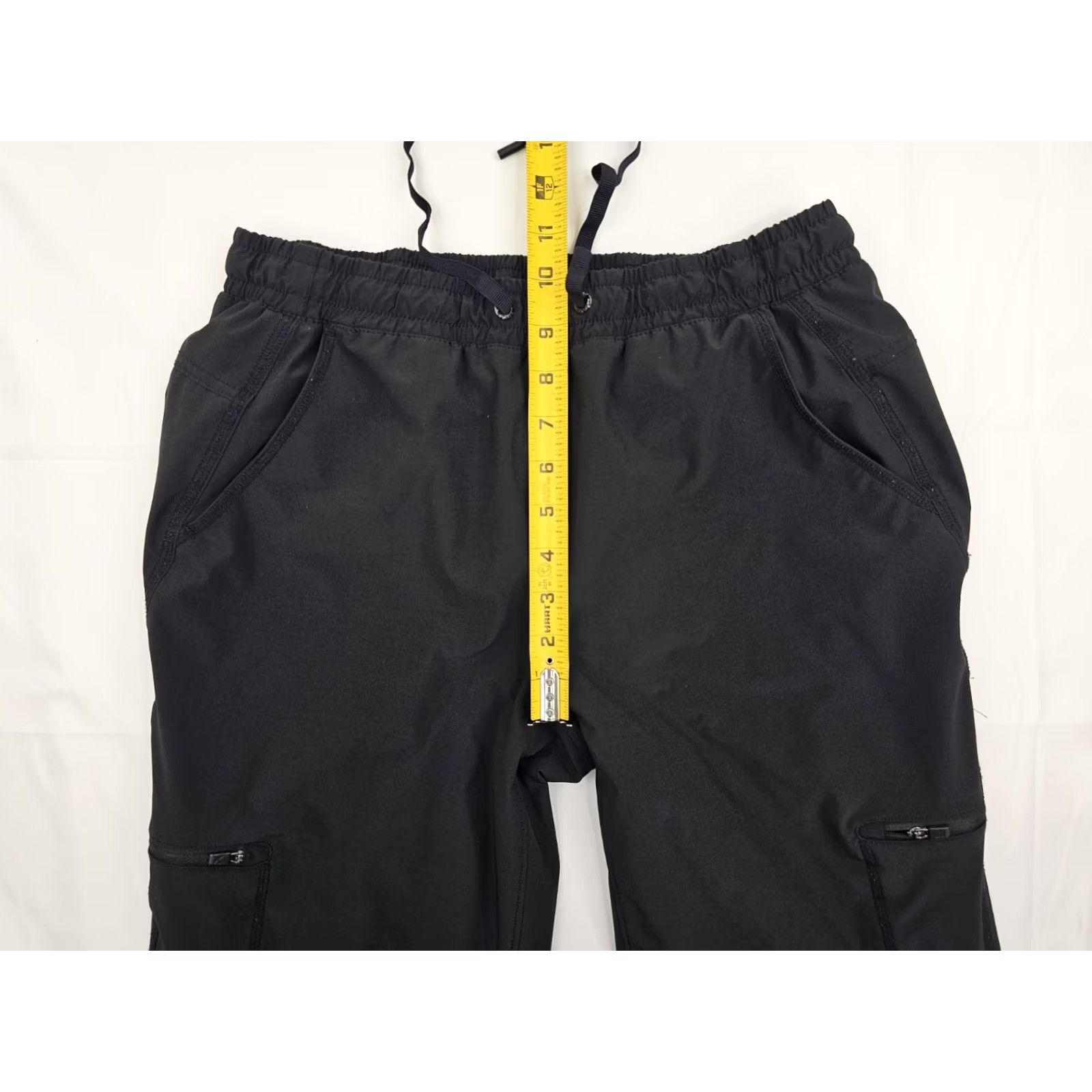 Eddie Bauer Eddie Bauer Flexion Polar Fleece-Lined Jogger Pants Women 4 Black Cargo Pockets Tapered / Regular Fit Casual Jeans & Pants Women Size 27" / US 4 / IT 40 - 4 Thumbnail