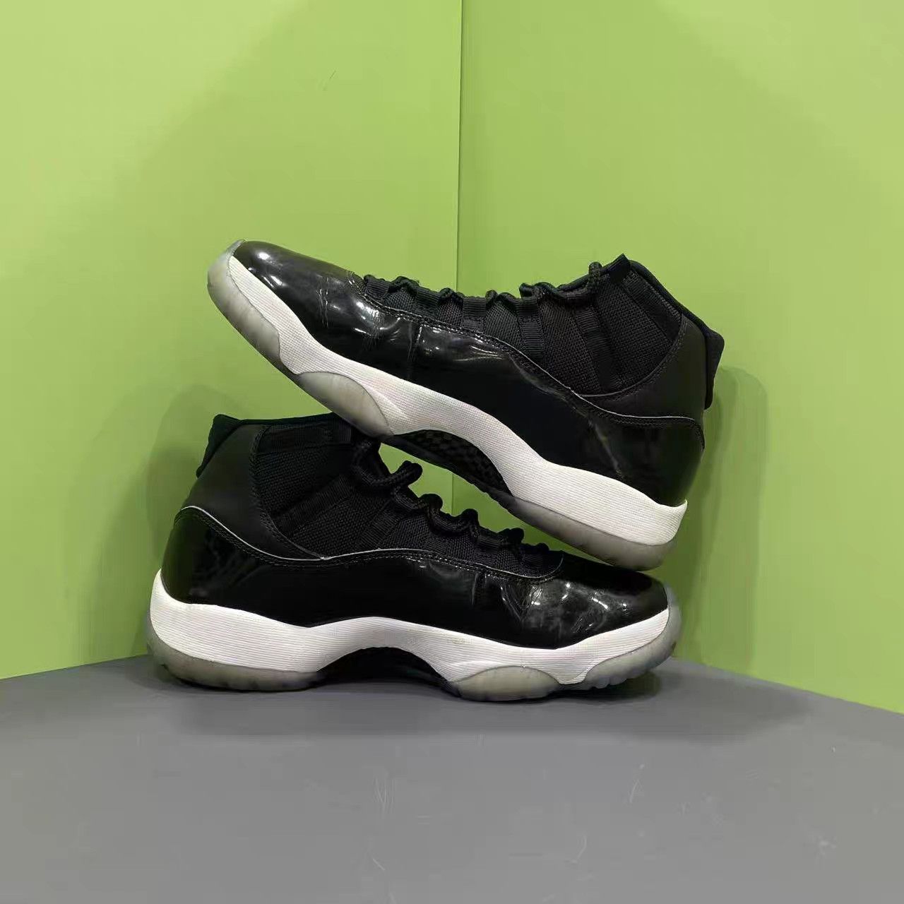 Jordan Brand Air Jordan 11 Space Jam K15 Size US 11.5 / EU 44-45 - 5 Thumbnail