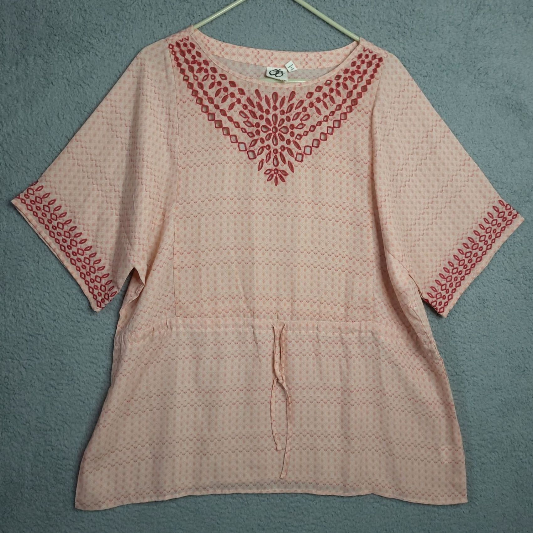 Anthropologie Anthropologie Blouse Shirt Women's Embroidered Peach tie waist Sz M Multicolor Short Sleeve Round Neck Casual All Seasons Regular Fit Size M / US 6-8 / IT 42-44 - 2 Thumbnail