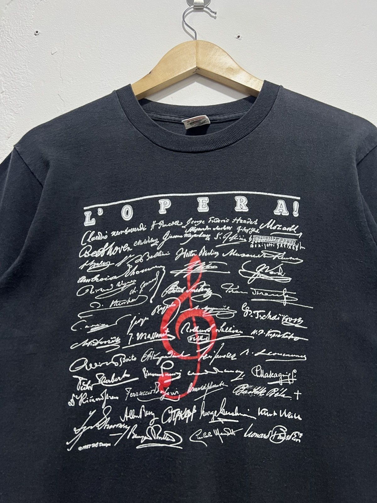 Vintage Vintage 80’s Famous Opera List Tshirt Size US M / EU 48-50 / 2 - 2 Thumbnail