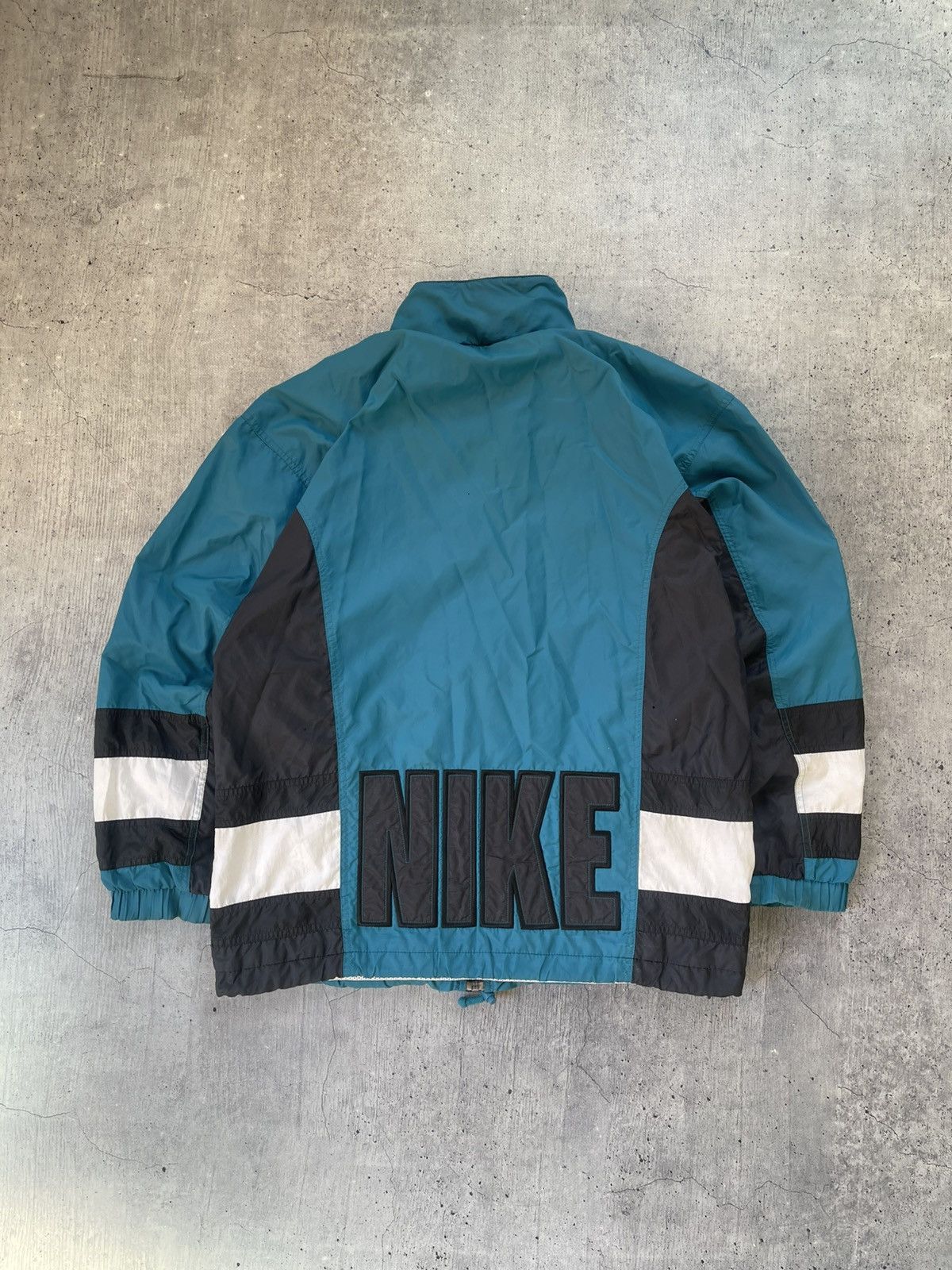 Nike × Vintage Nike vintage Light Jacket big logo Size Xl Size US M / EU 48-50 / 2 - 1 Thumbnail