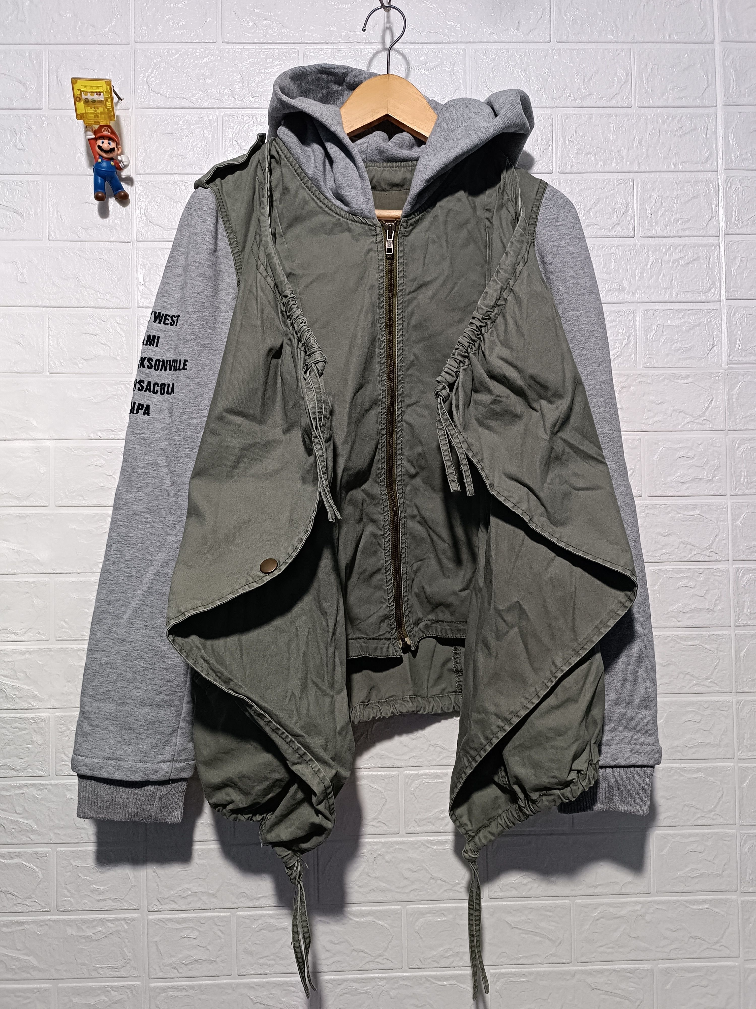 Japanese Brand Y2K Unisex Moussy Sweater Hoodie Size US M / EU 48-50 / 2 - 1 Thumbnail