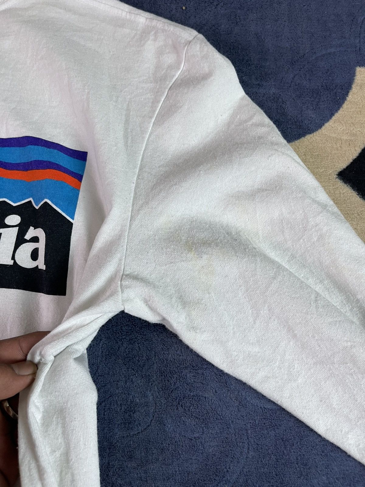 Patagonia patagonia long sleeve t-shirt 📸 Size US M / EU 48-50 / 2 - 5 Thumbnail
