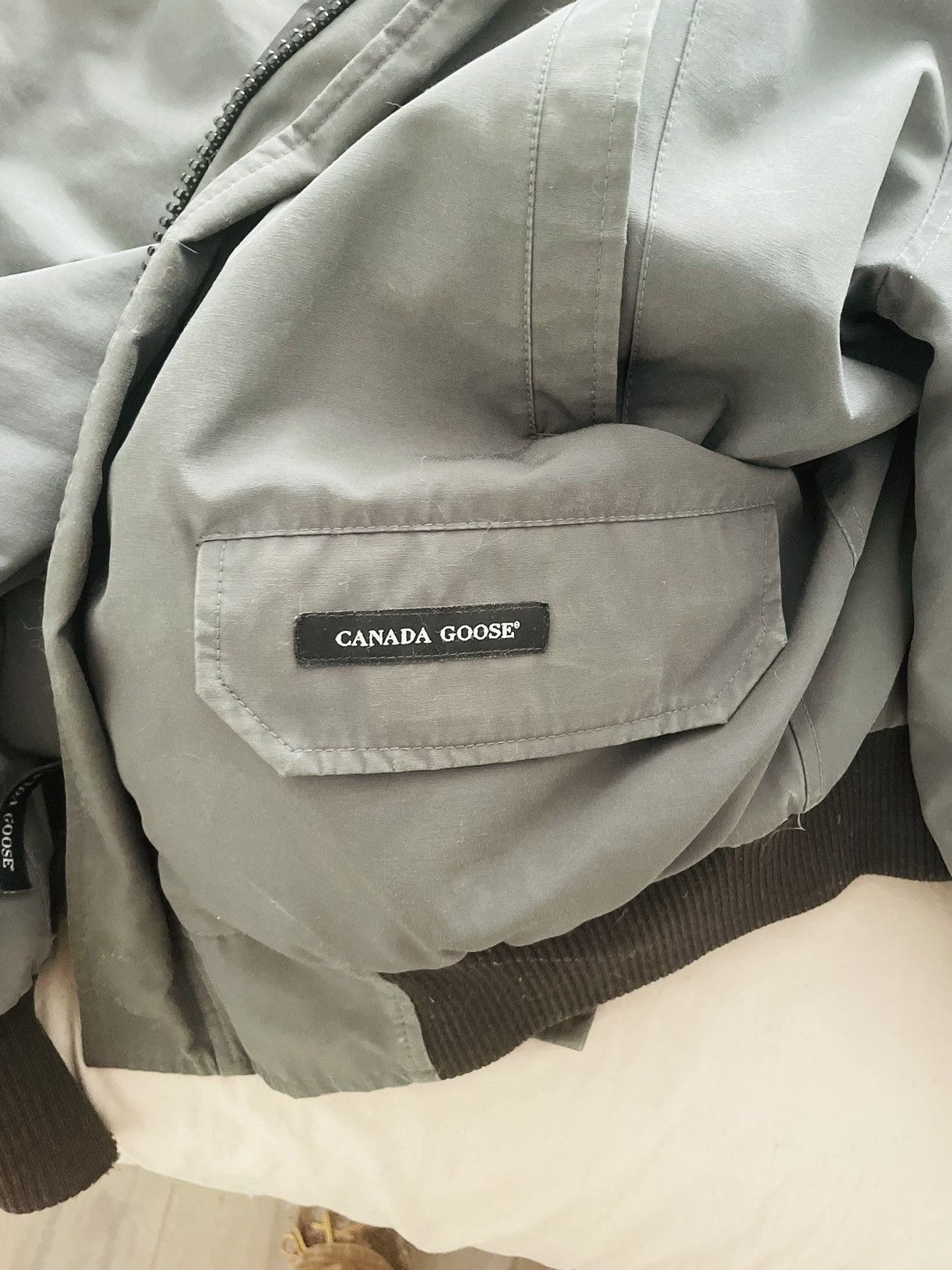 Canada Goose Canada goose bomber Men’s Size US L / EU 52-54 / 3 - 10 Thumbnail