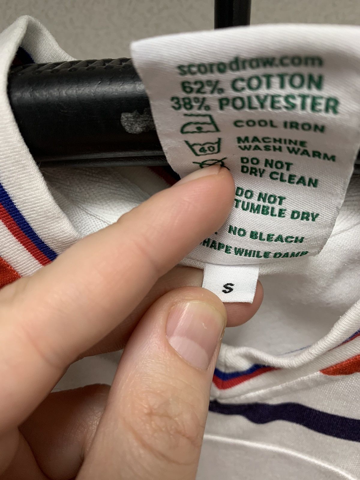 Other England vintage soccer jersey score drew S 1984 1986 gerrard Size US S / EU 44-46 / 1 - 3 Thumbnail