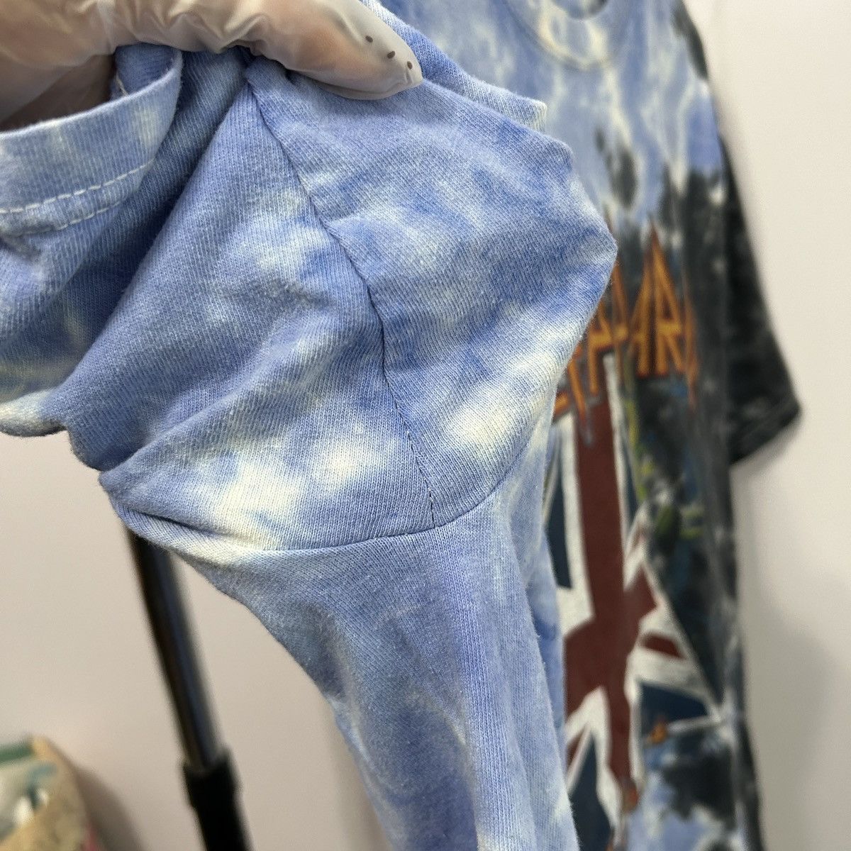 Def Leppard Def Leppard Hysteria Tie Dye Tshirt Size Large - "Wilburn" Size US L / EU 52-54 / 3 - 15 Thumbnail