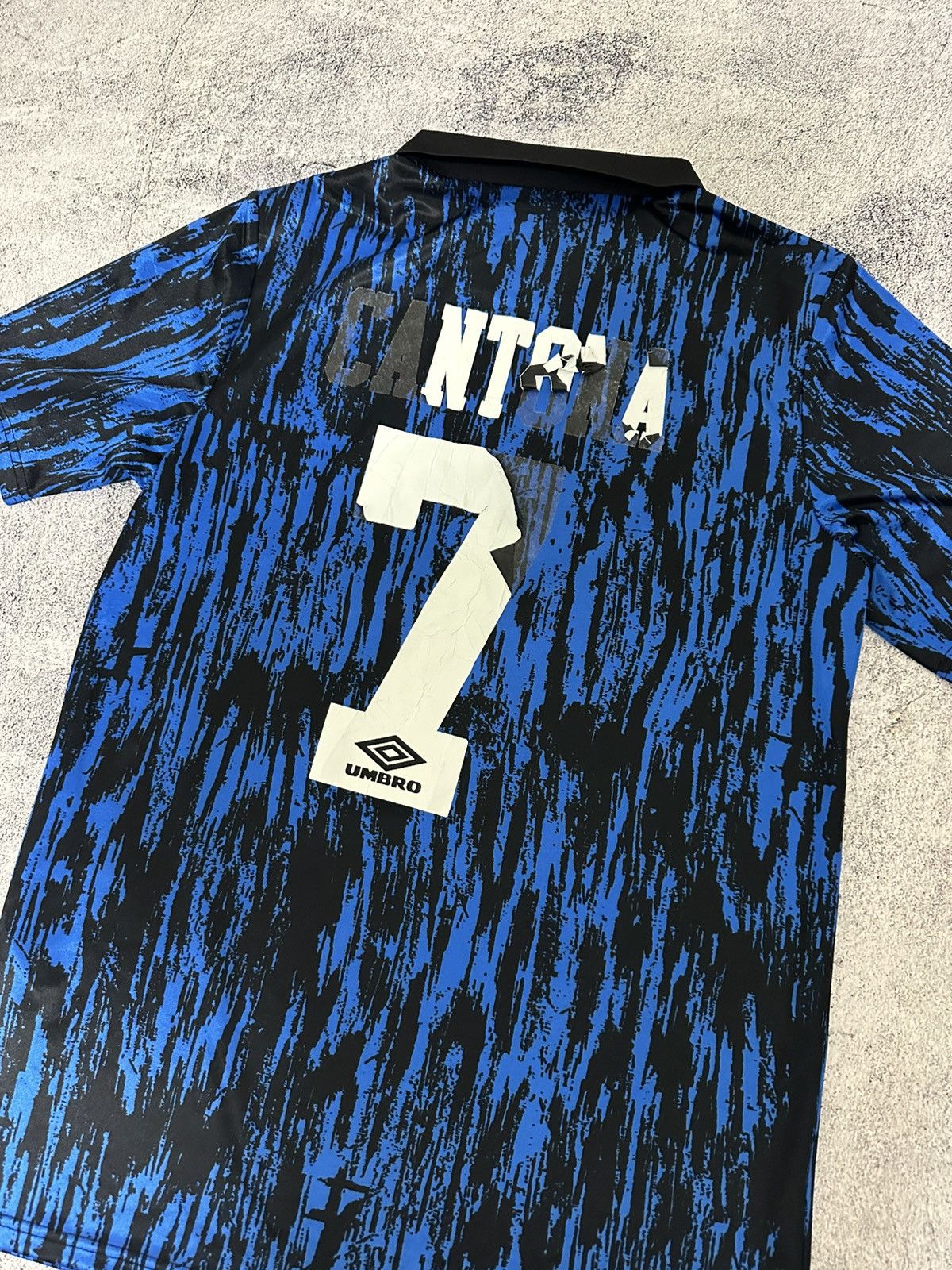 Umbro 1992/1993 Manchester United Cantona Umbro Jersey Vintage Size US L / EU 52-54 / 3 - 10 Thumbnail
