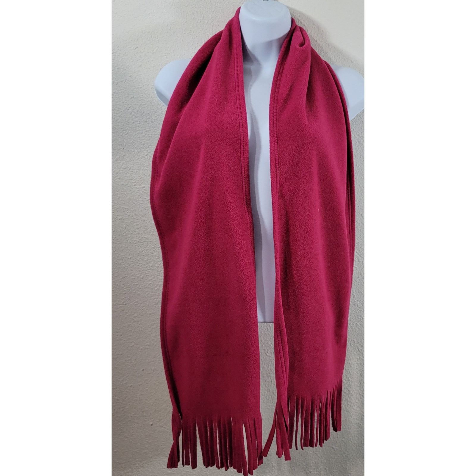 Other Fuchsia Pink Fleece Fringe Scarf Lightweight Soft Size ONE SIZE - 1 Thumbnail