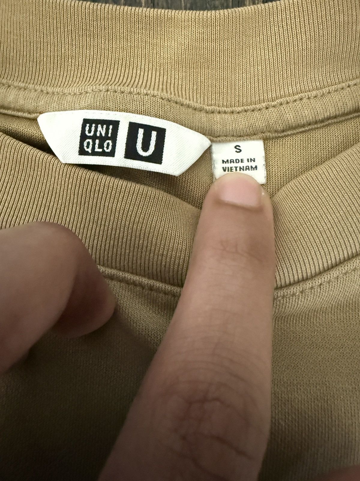 Uniqlo Uniqlo U Airism Tee Size US S / EU 44-46 / 1 - 3 Thumbnail