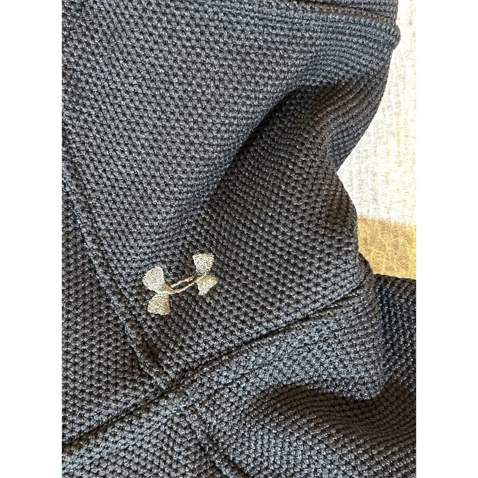 Under Armour Under Armour Jacket Womens Large Black Hooded Zip Infrared Running Gym Workout - Womens Large Jacket Black Hooded Full Zip Pockets Stretch Size L / US 10 / IT 46 - 7 Thumbnail
